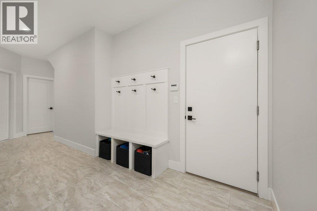 631 Mt Ida Crescent Property Photo 42