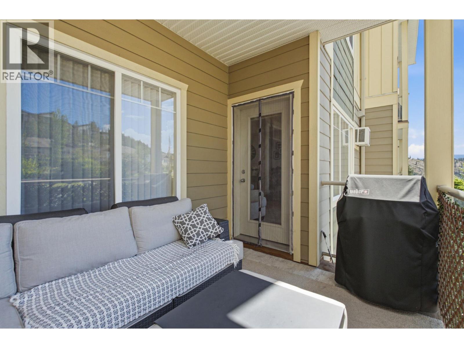 2120 Shannon Ridge Drive Unit# 214 Property Photo 12