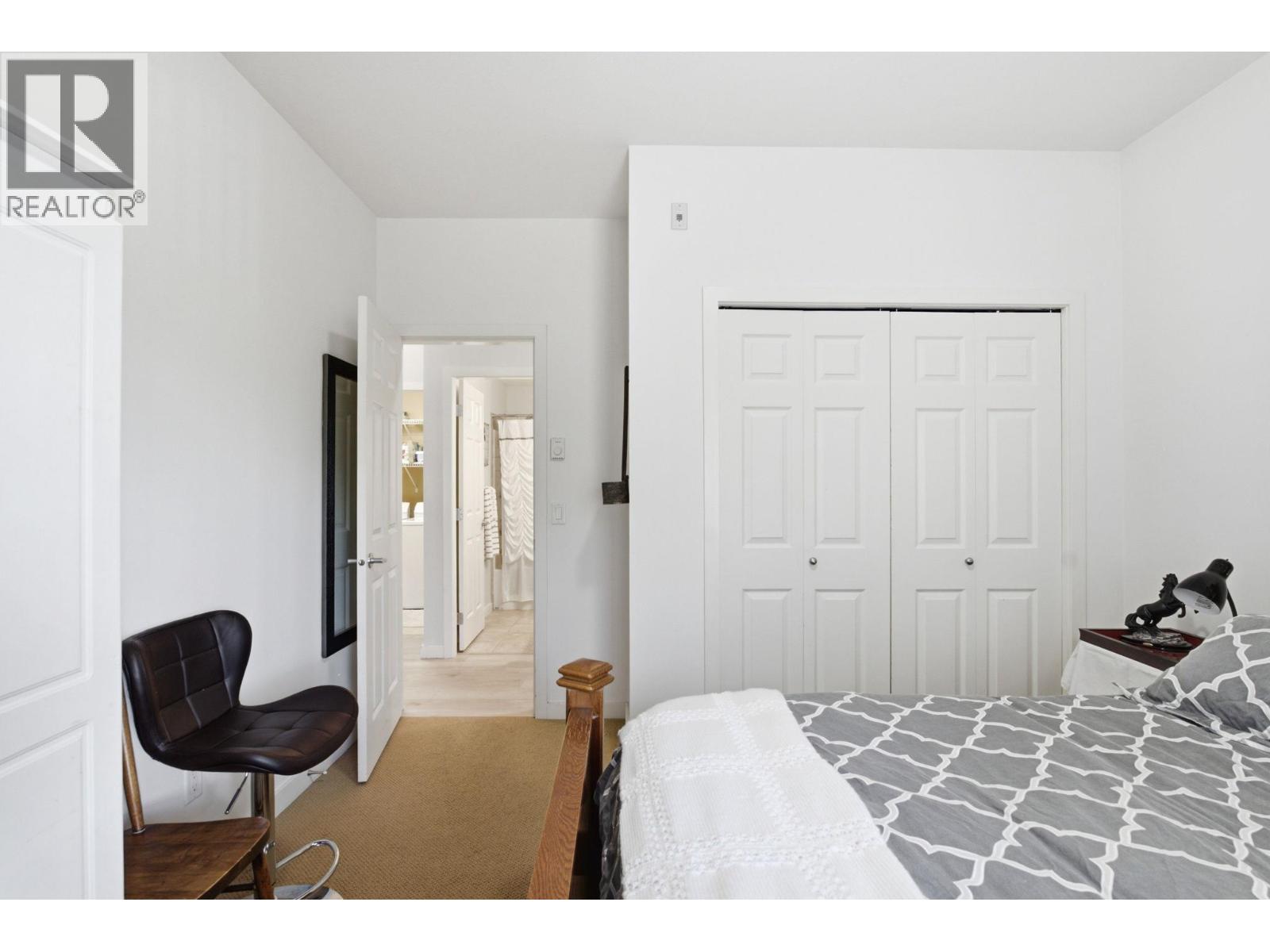 2120 Shannon Ridge Drive Unit# 214 Property Photo 16