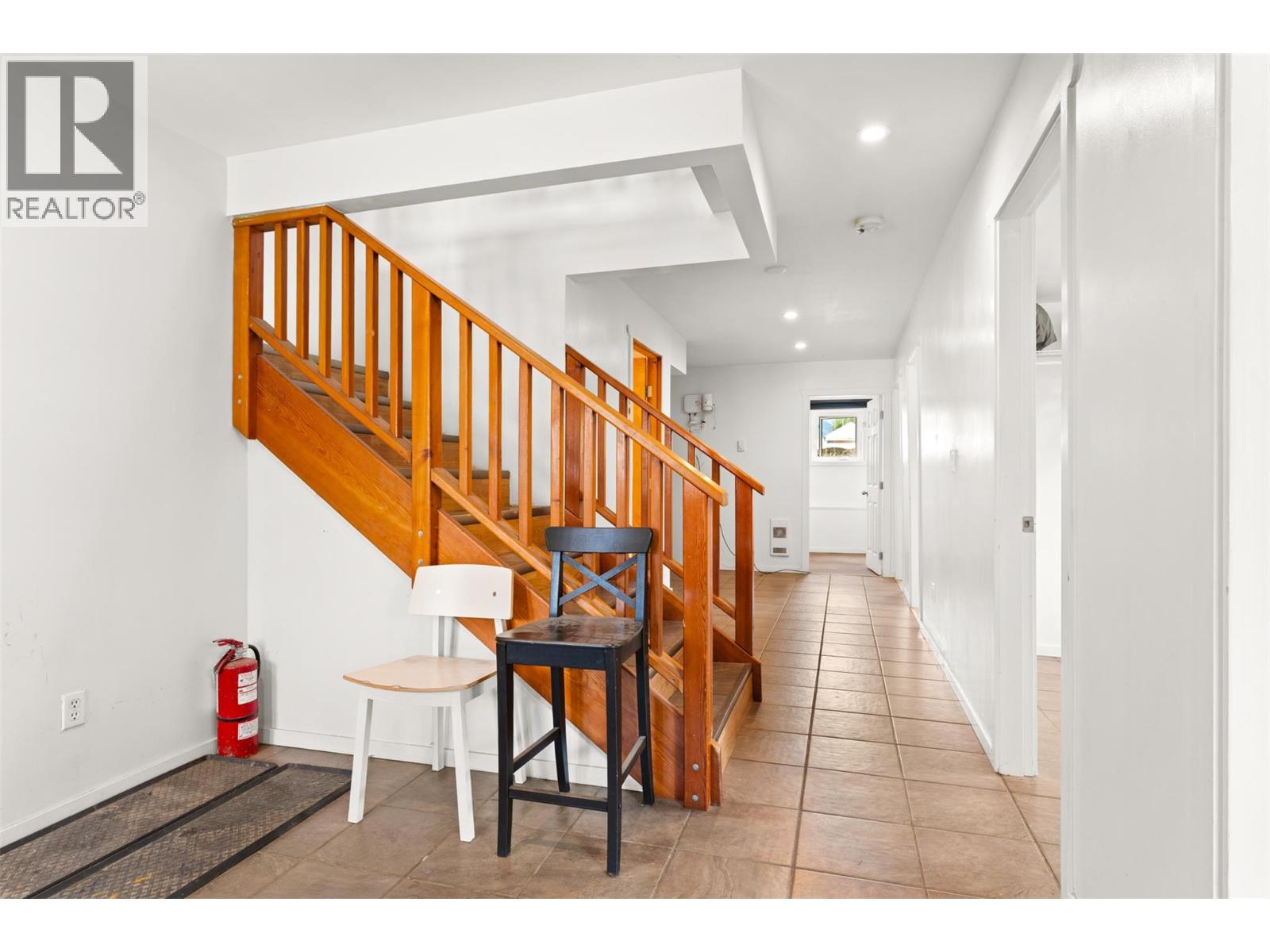 601 Barry Road Property Photo 30