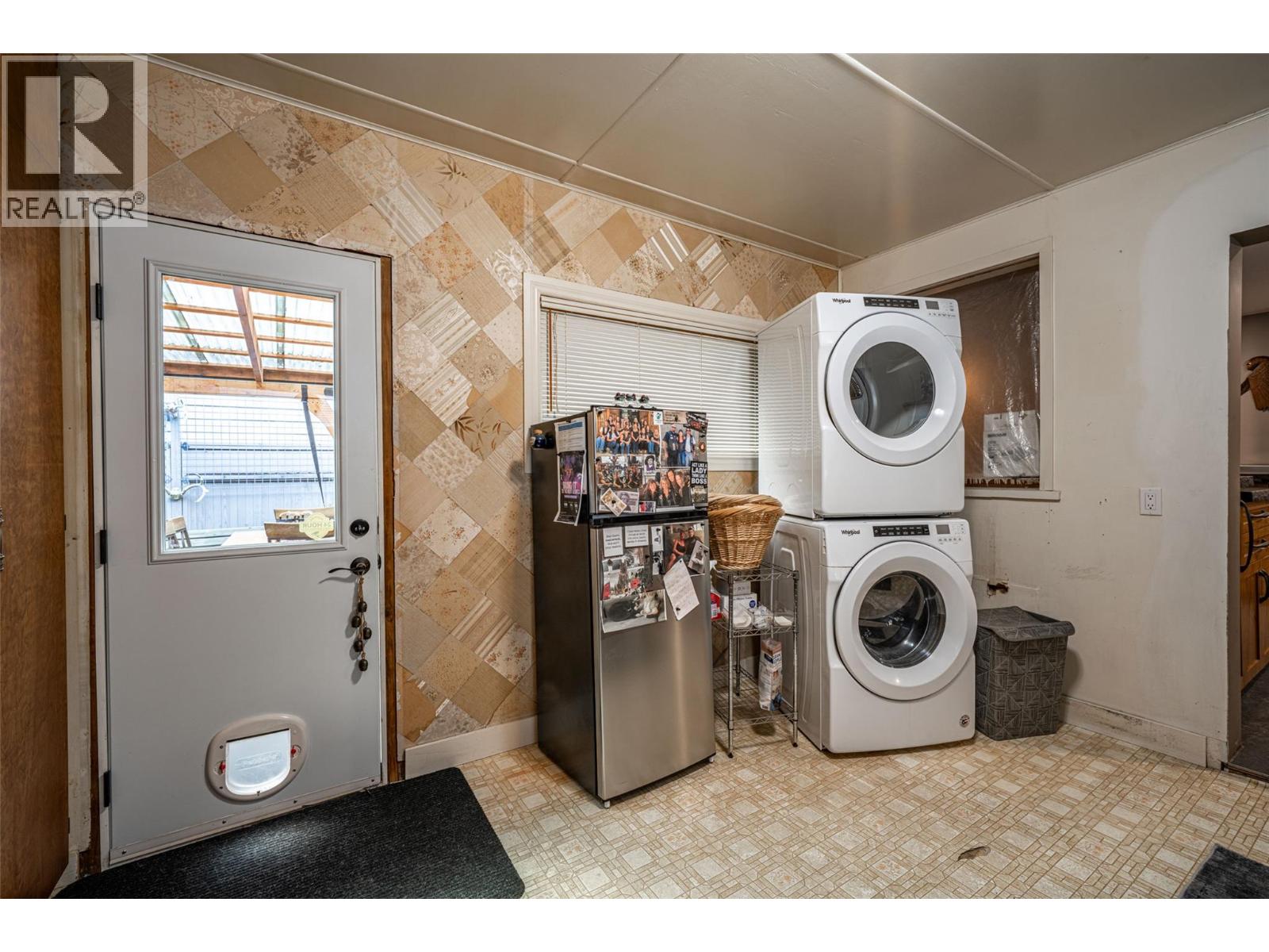 2885 Phillips Street Property Photo 29