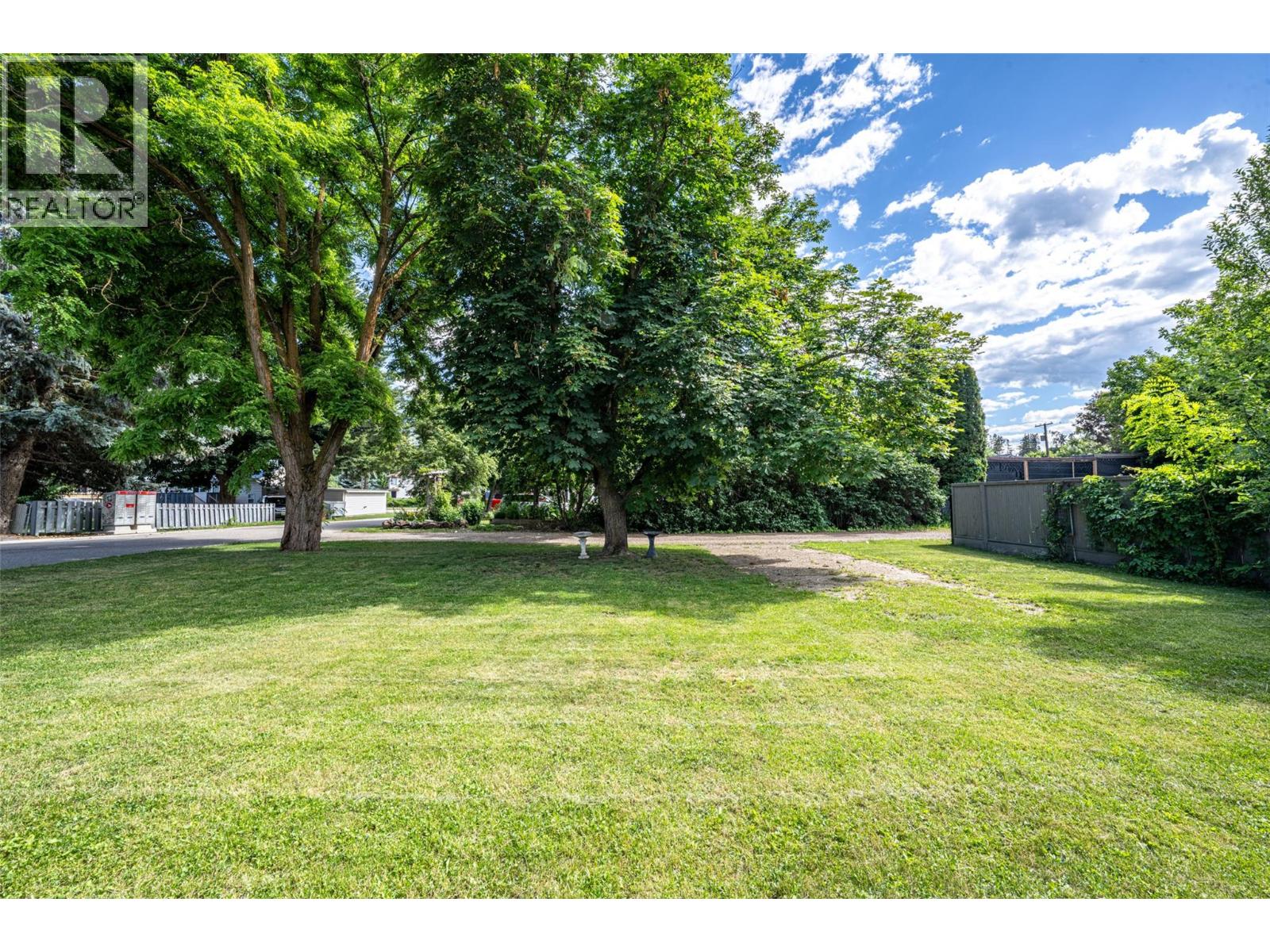 2885 Phillips Street Property Photo 47