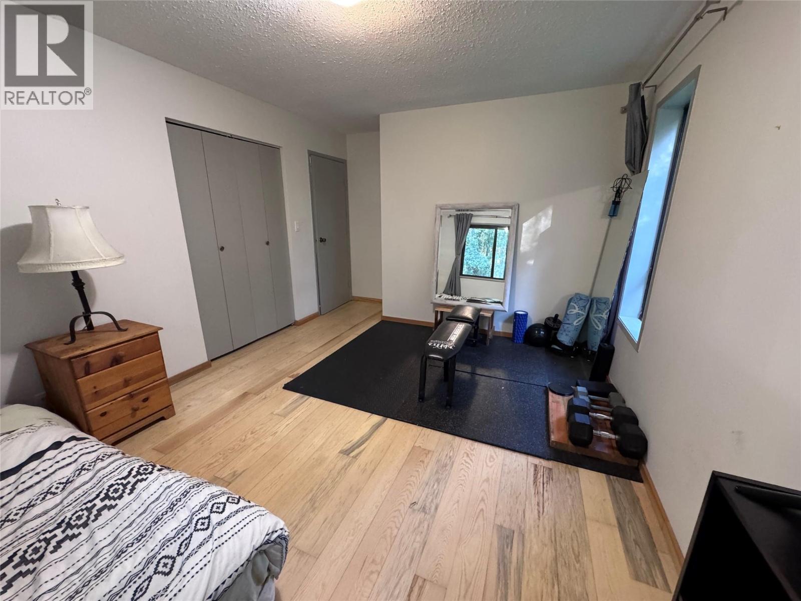 725 3 Highway Property Photo 23
