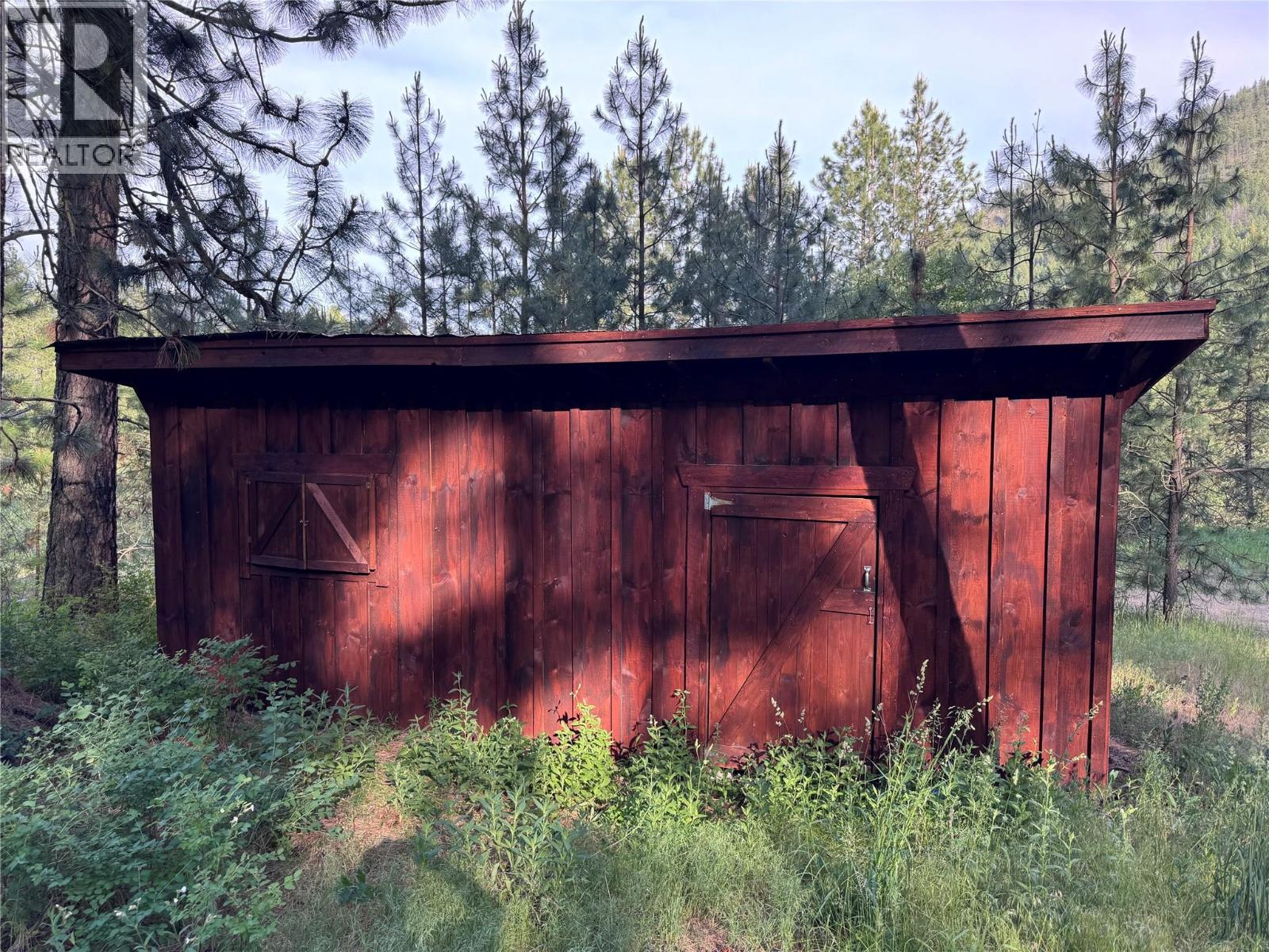 725 3 Highway Property Photo 30