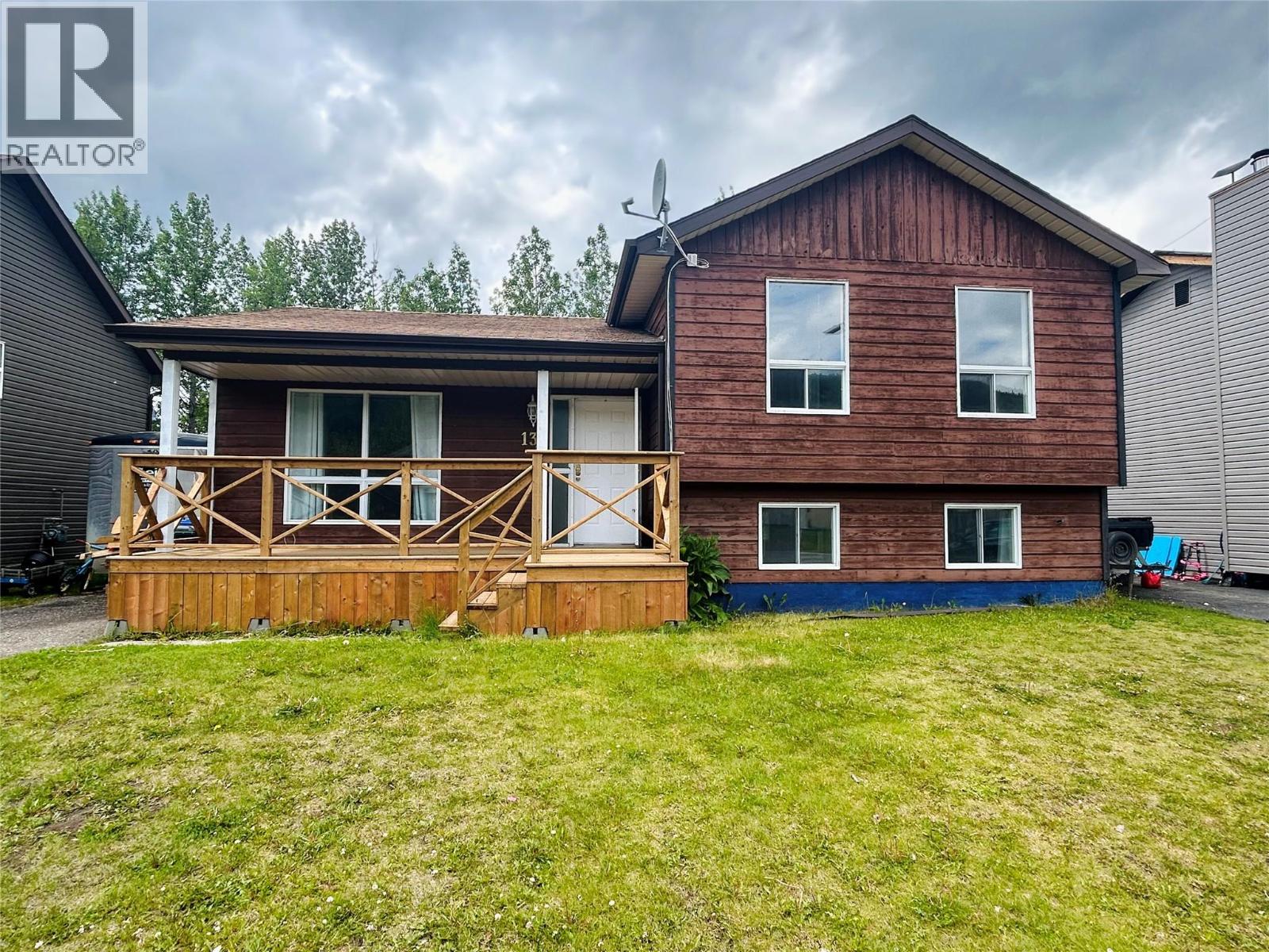 139 WOLVERINE Avenue Property Photo 1