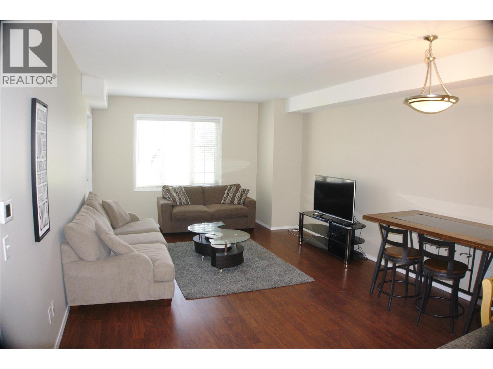 1875 Country Club Drive Unit# 1316 Property Photo 2