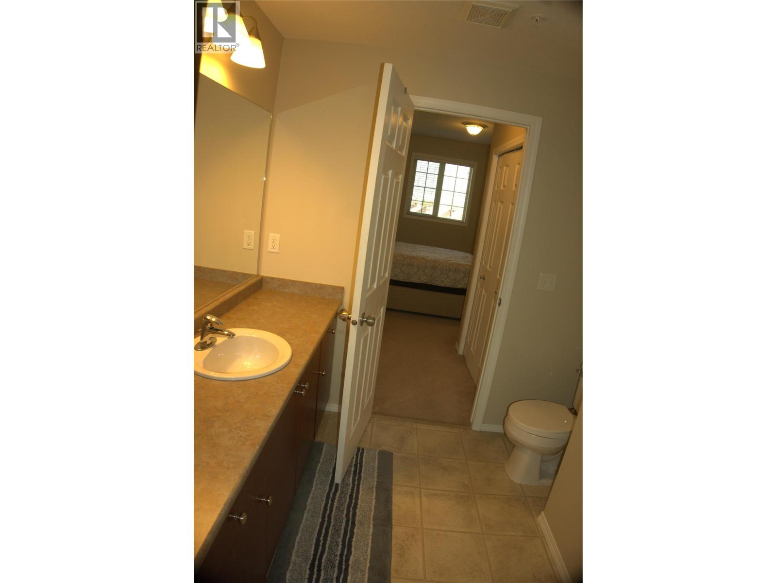 1875 Country Club Drive Unit# 1316 Property Photo 14