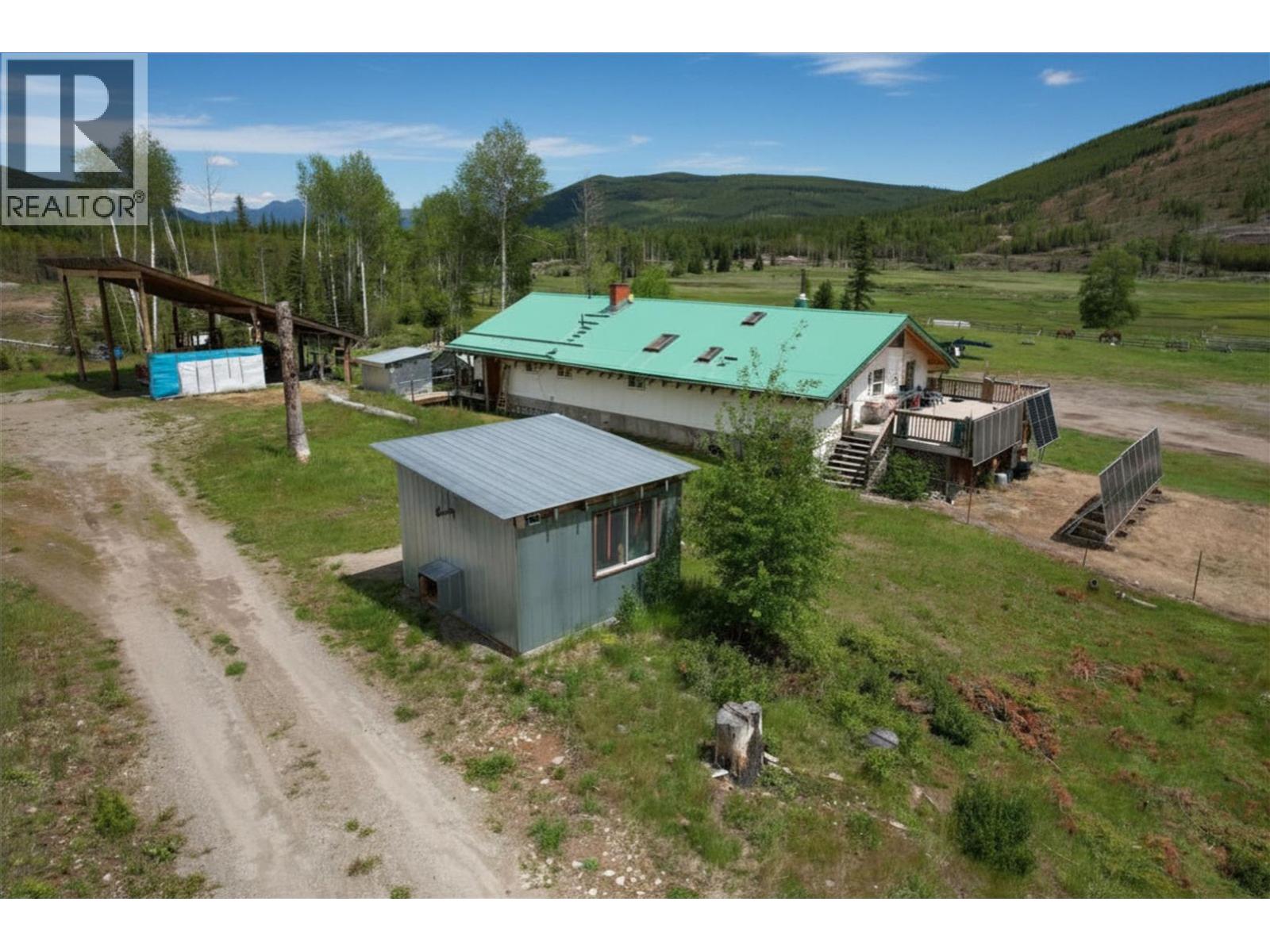 6730 Gold Creek Road Property Photo 12