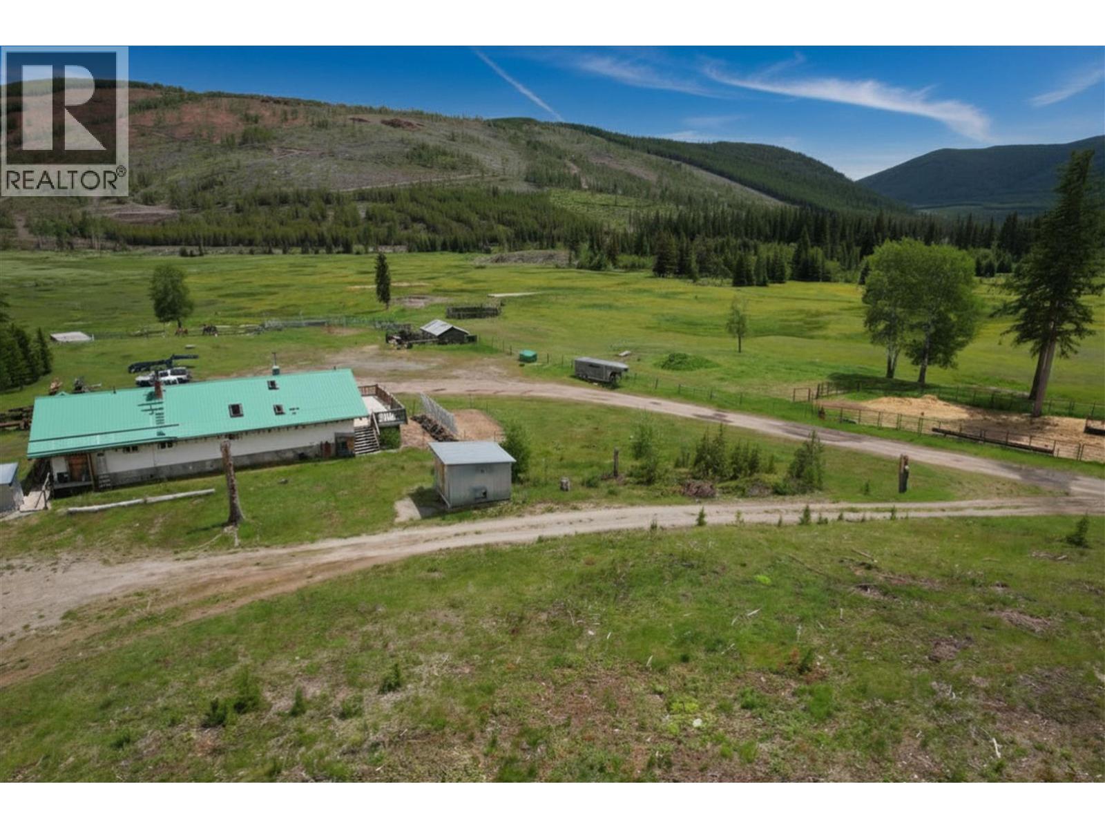 6730 Gold Creek Road Property Photo 13