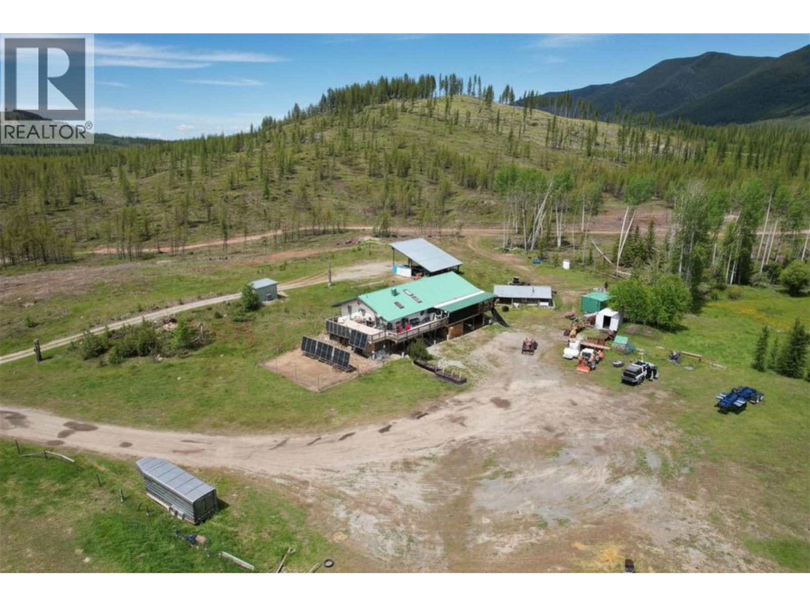 6730 Gold Creek Road Property Photo 14