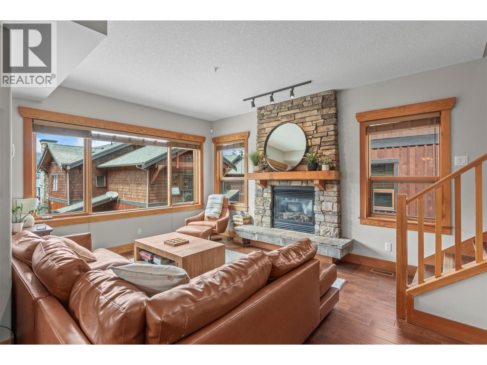 2479 Eagle Bay Road Unit# 16 Property Photo 18