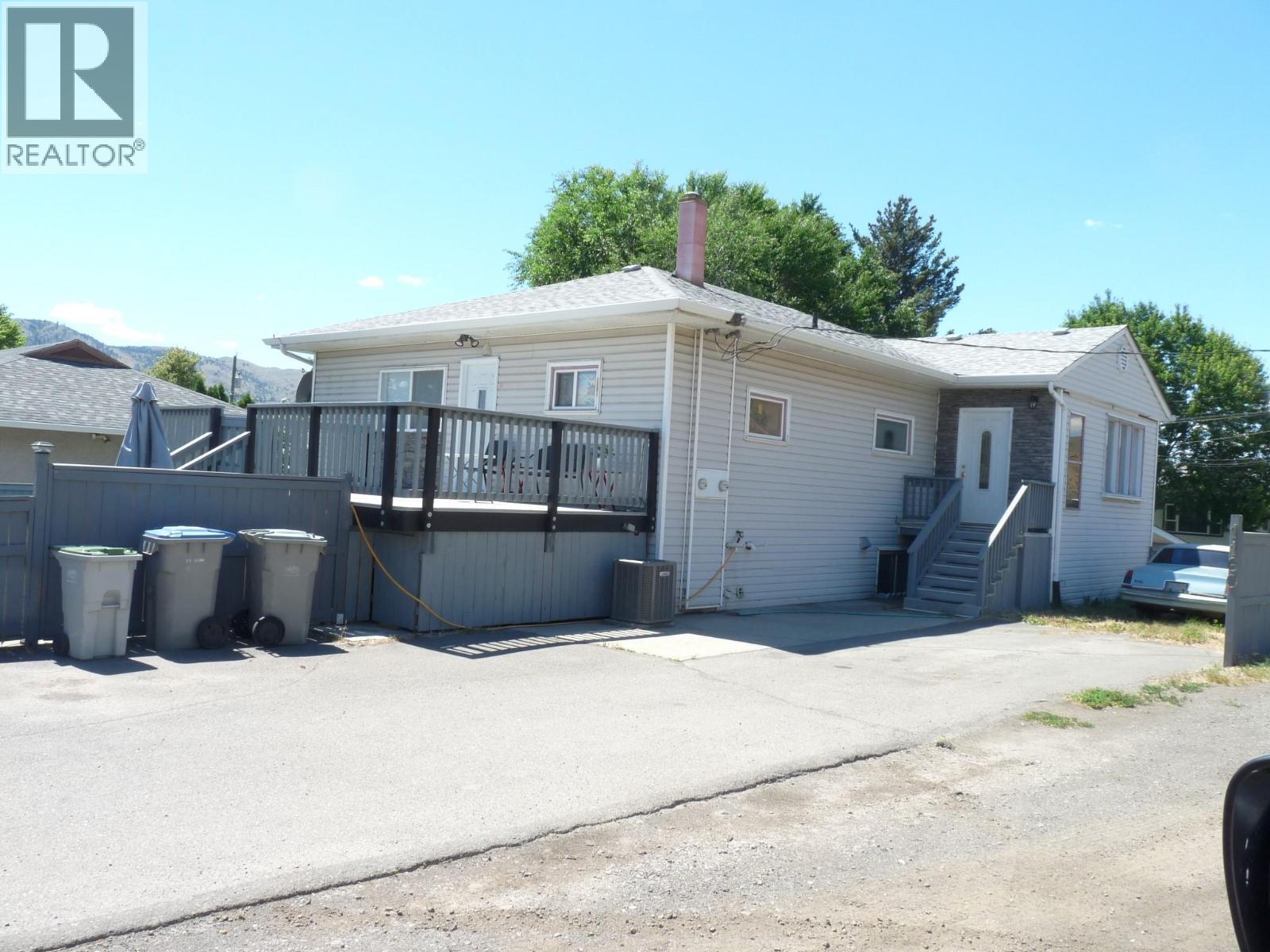 1160 Meadow Lane