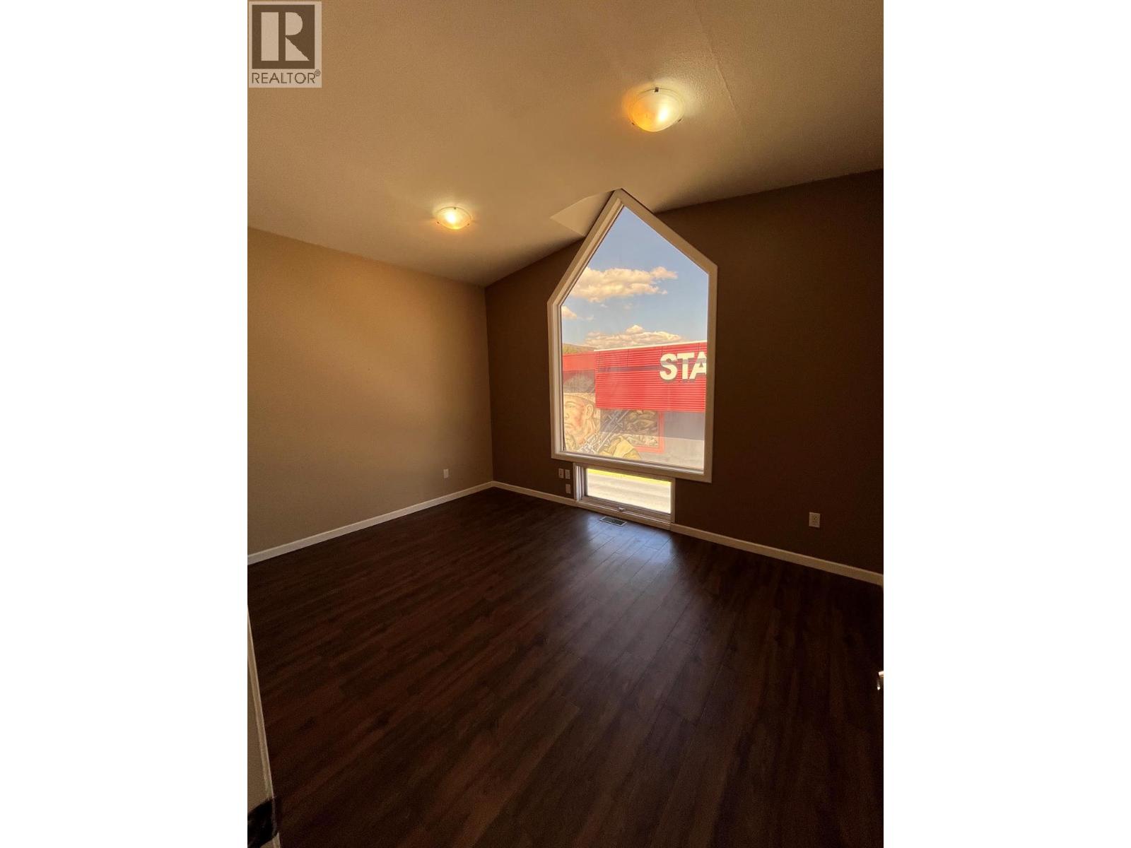 3202 32 Avenue Unit# C Property Photo 5