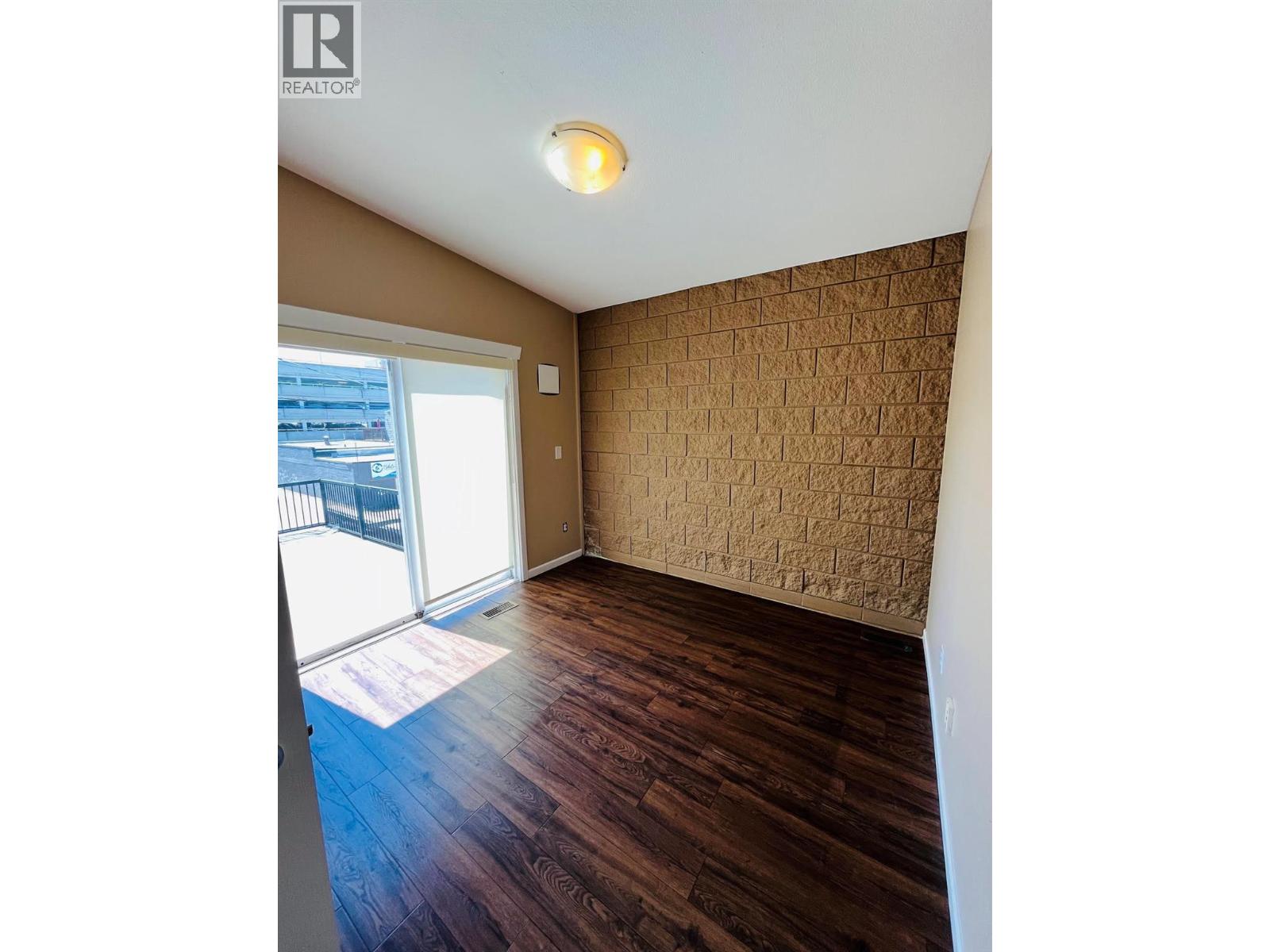 3202 32 Avenue Unit# C Property Photo 9