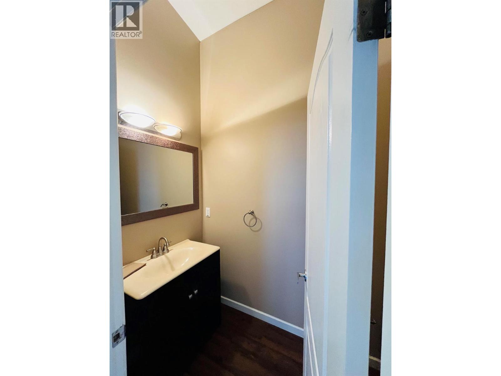 3202 32 Avenue Unit# C Property Photo 13