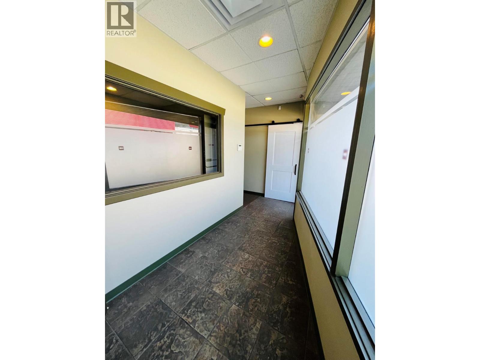 3202 32 Avenue Unit# A Property Photo 2