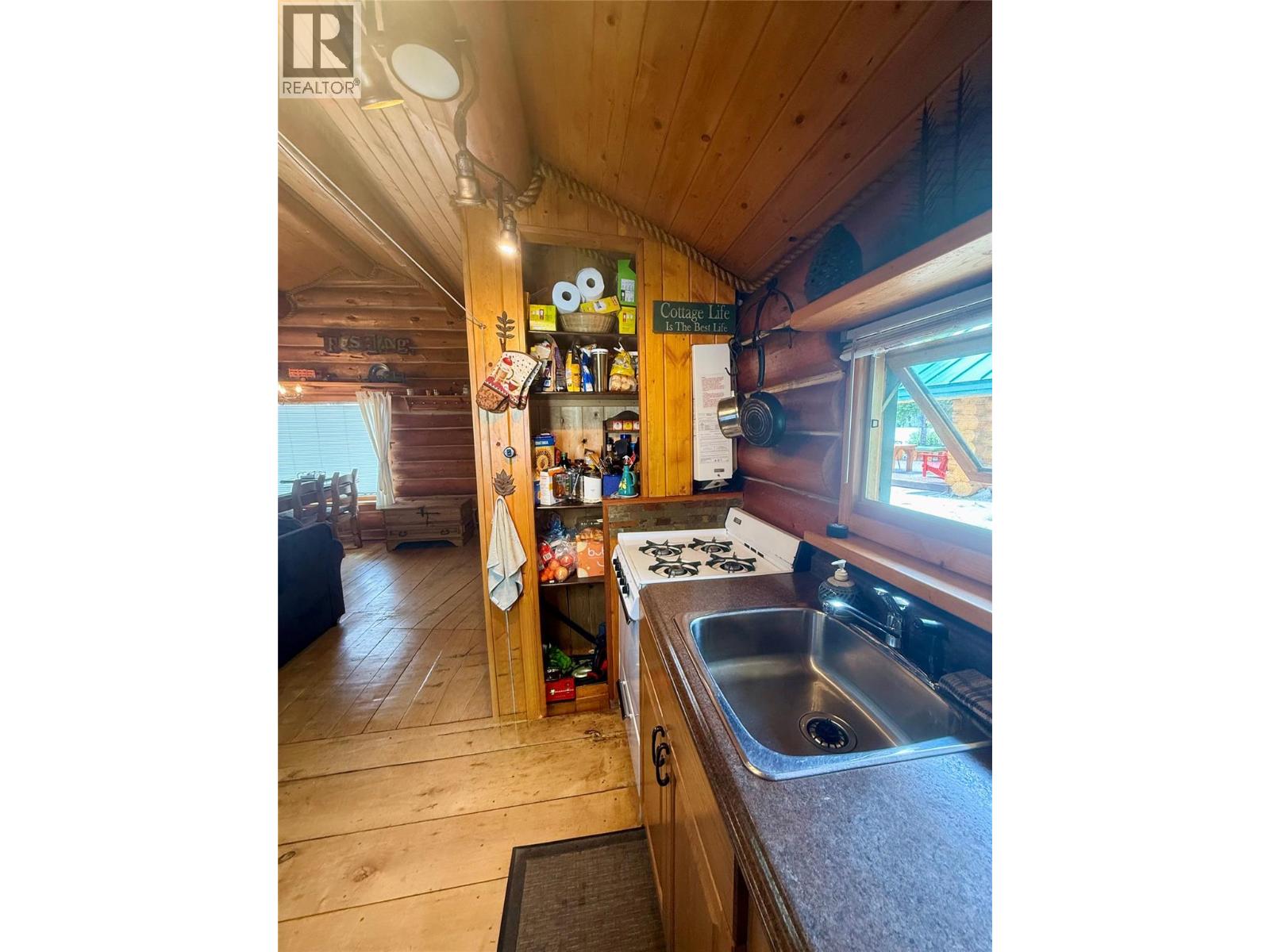 Cabin 4 Hatheume Lake Road Property Photo 17