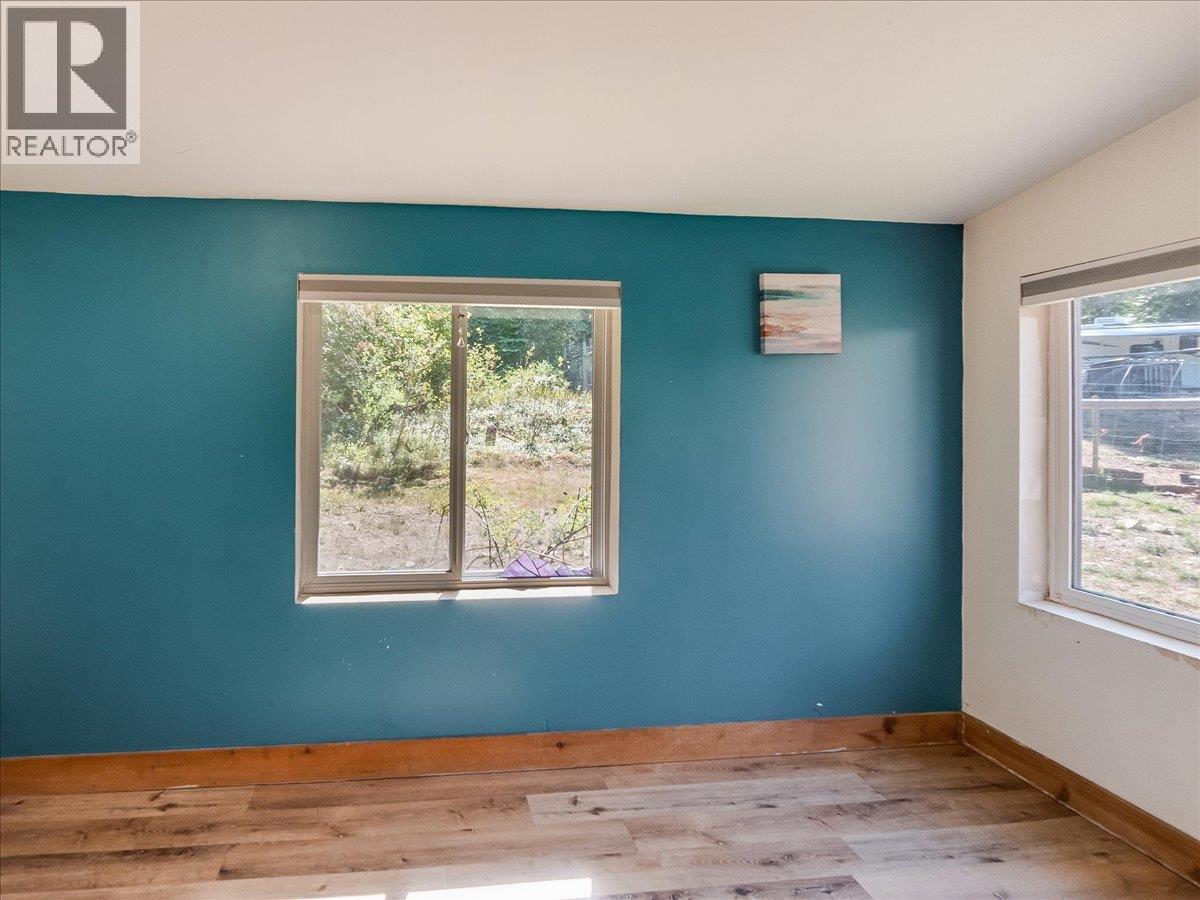 6582 Nixon Road Property Photo 13