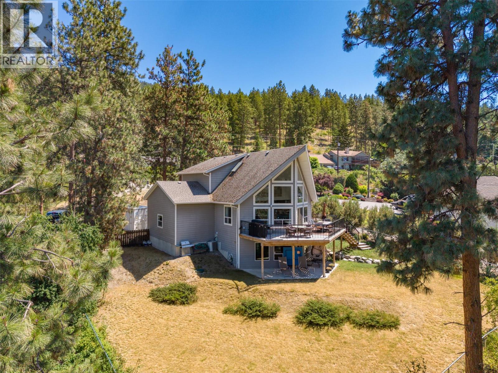 16490 Commonage Road Property Photo 1