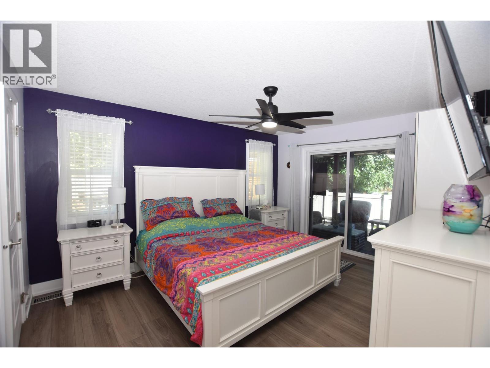 562 Meadowlark Avenue Property Photo 23