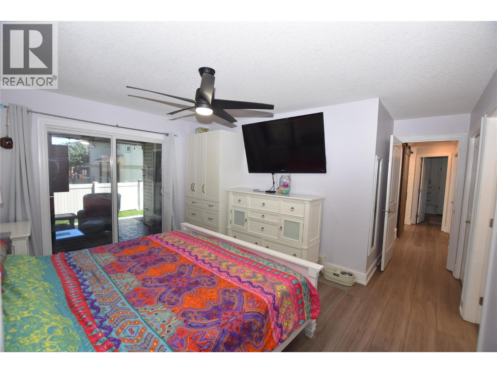 562 Meadowlark Avenue Property Photo 25