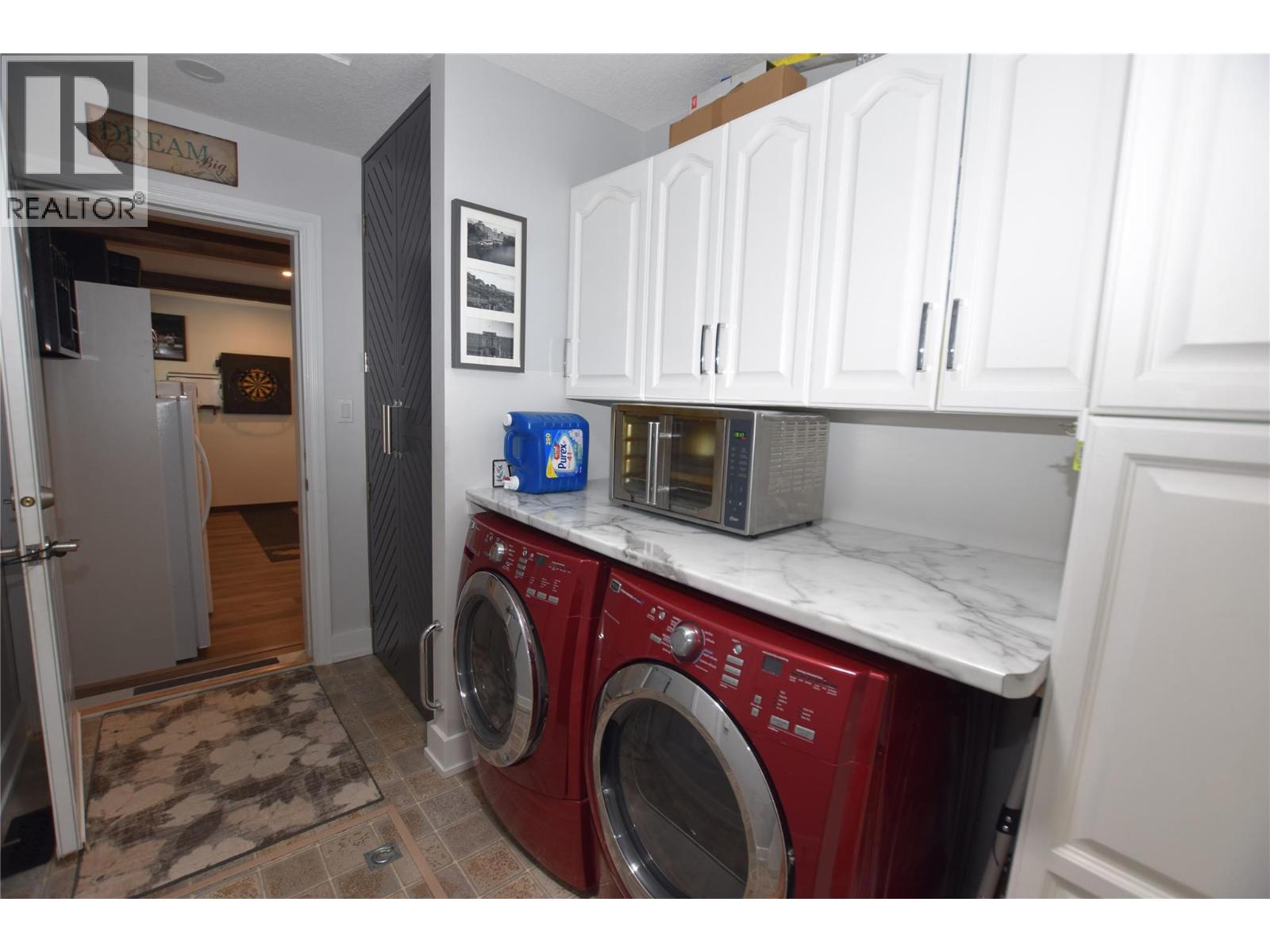 562 Meadowlark Avenue Property Photo 40