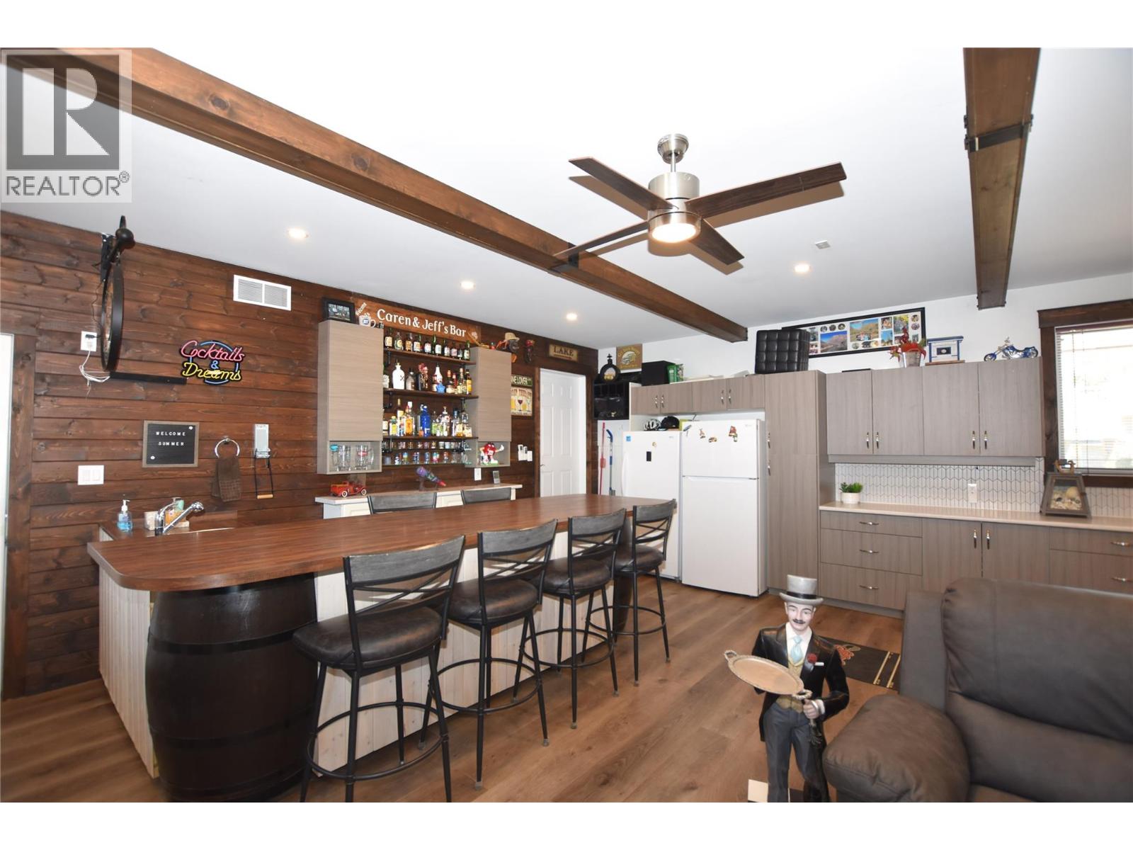 562 Meadowlark Avenue Property Photo 41