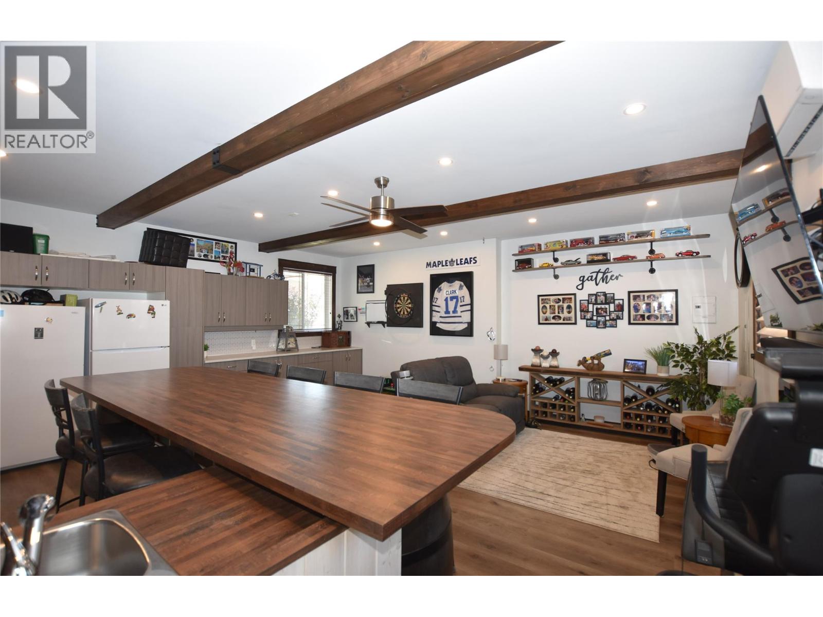 562 Meadowlark Avenue Property Photo 45