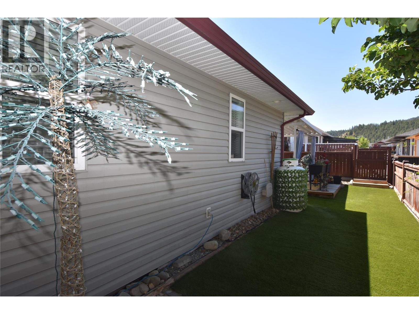 562 Meadowlark Avenue Property Photo 51