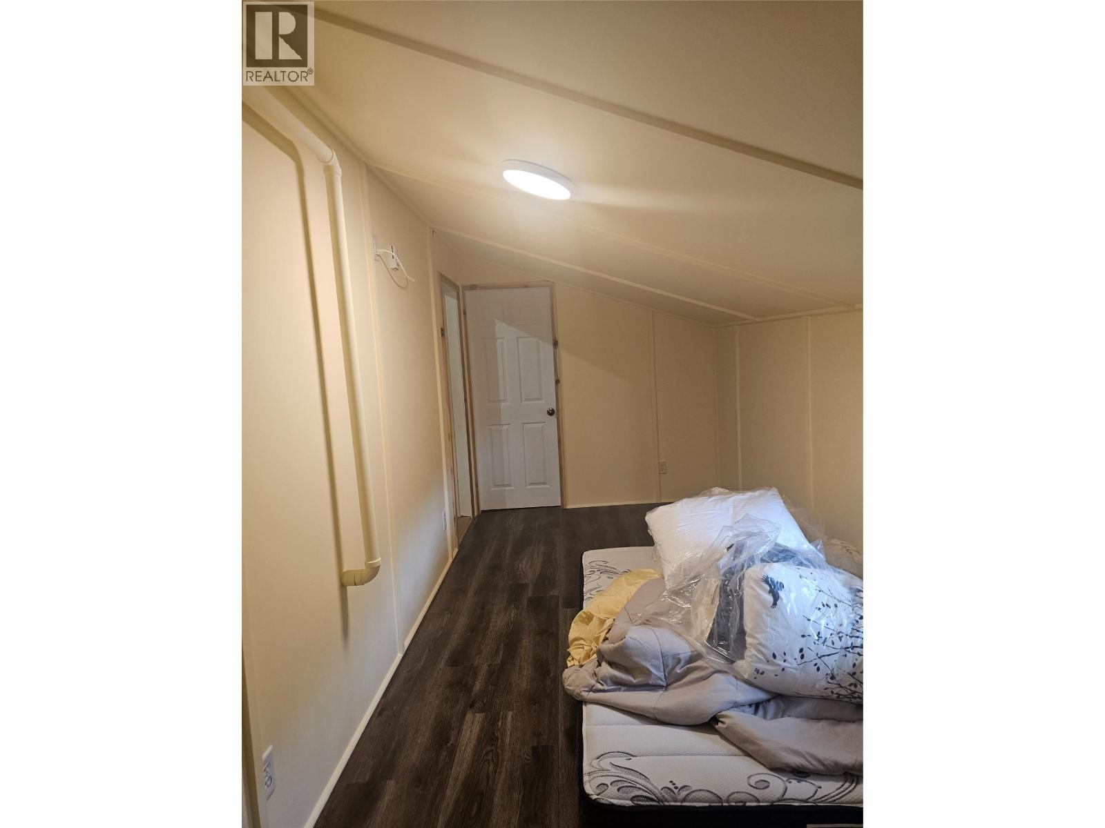 30 Boulder Road Property Photo 8