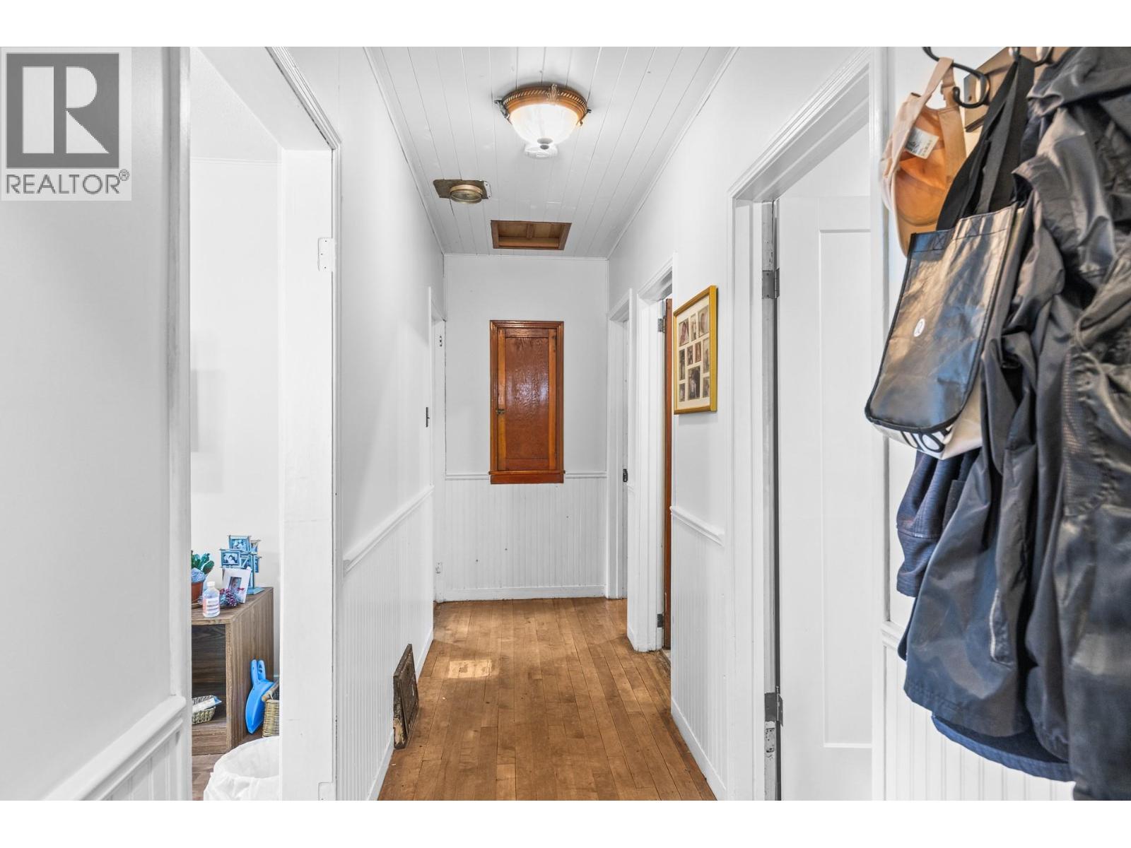4204 29th Street Property Photo 4