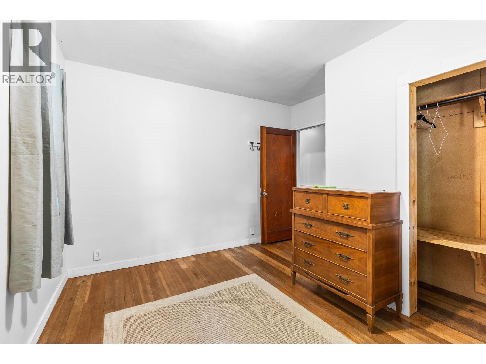 4204 29th Street Property Photo 9