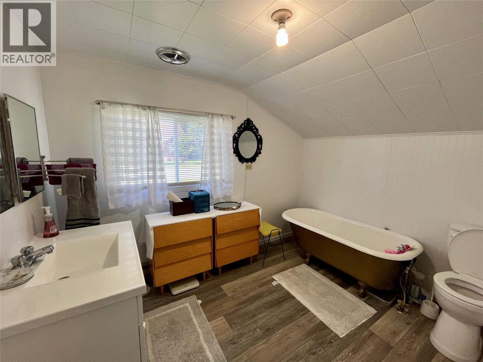 112 Josephine Street Property Photo 14
