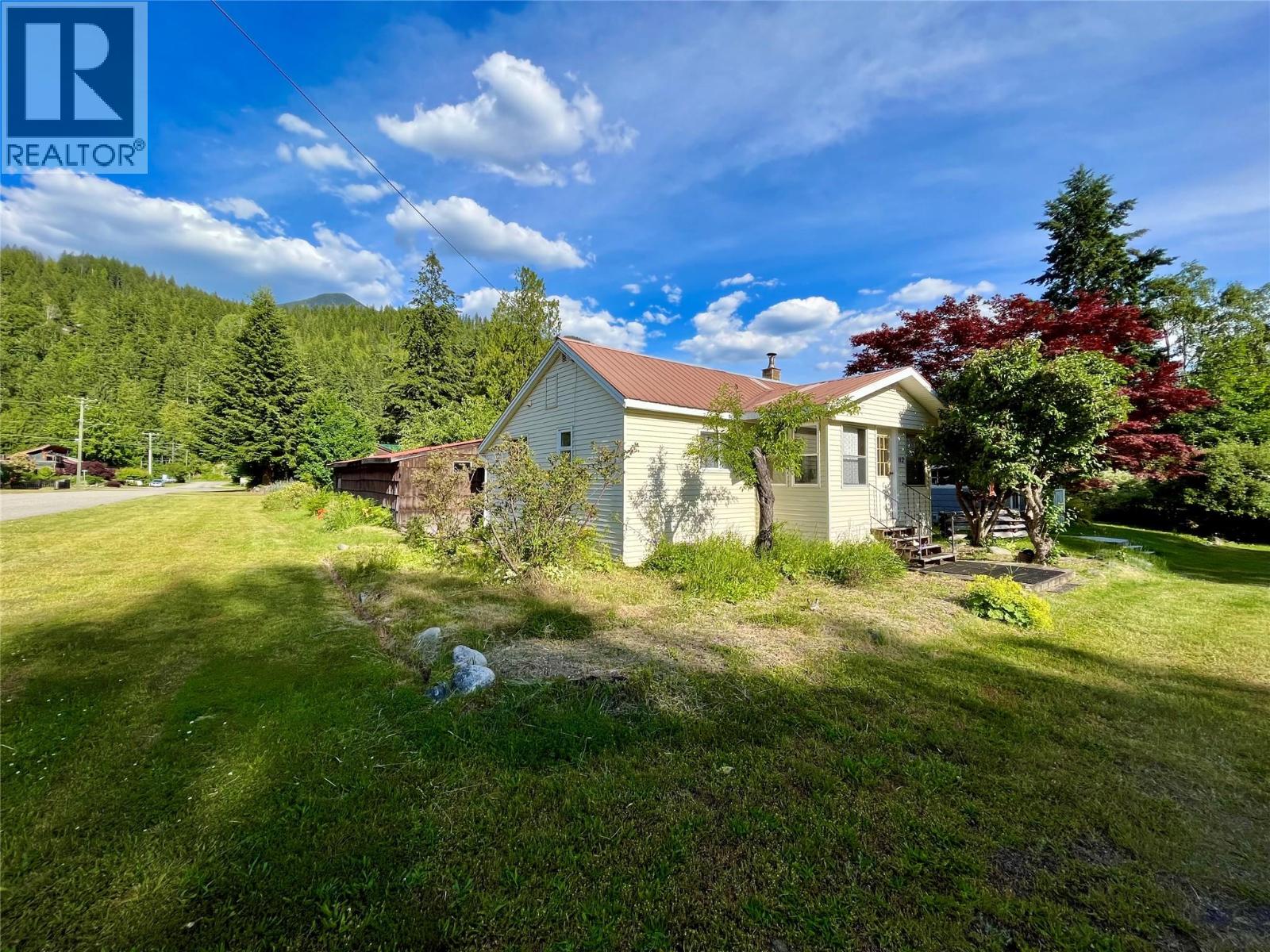 112 Josephine Street Property Photo 23
