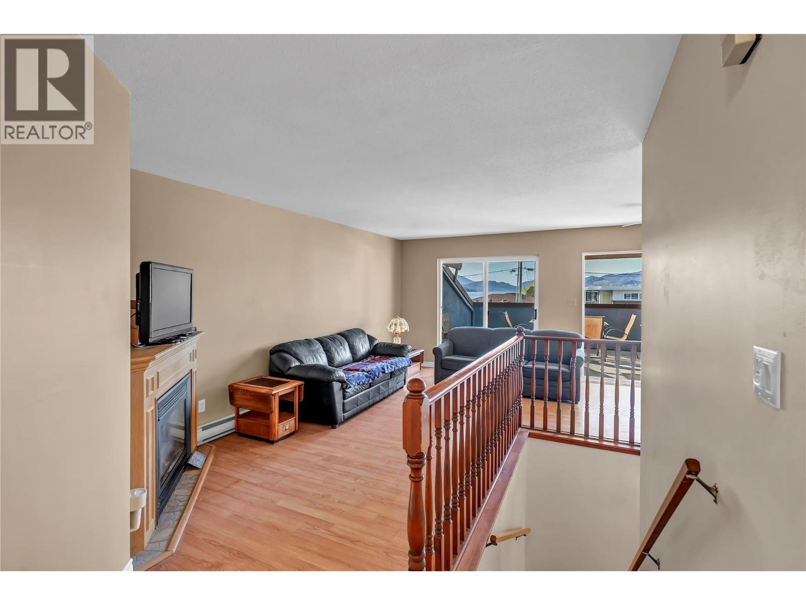 331 Sudbury Avenue Property Photo 12