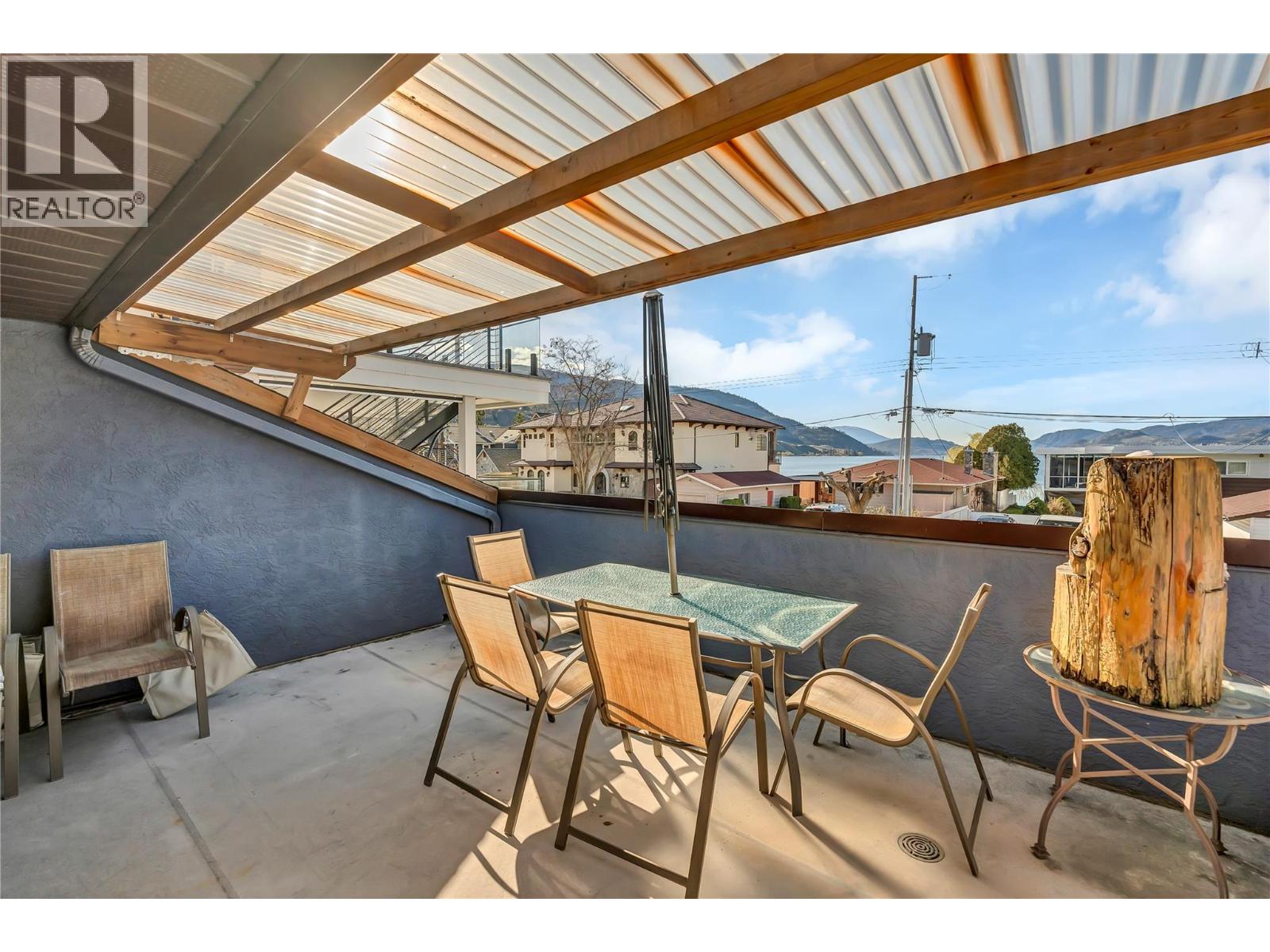 331 Sudbury Avenue Property Photo 18