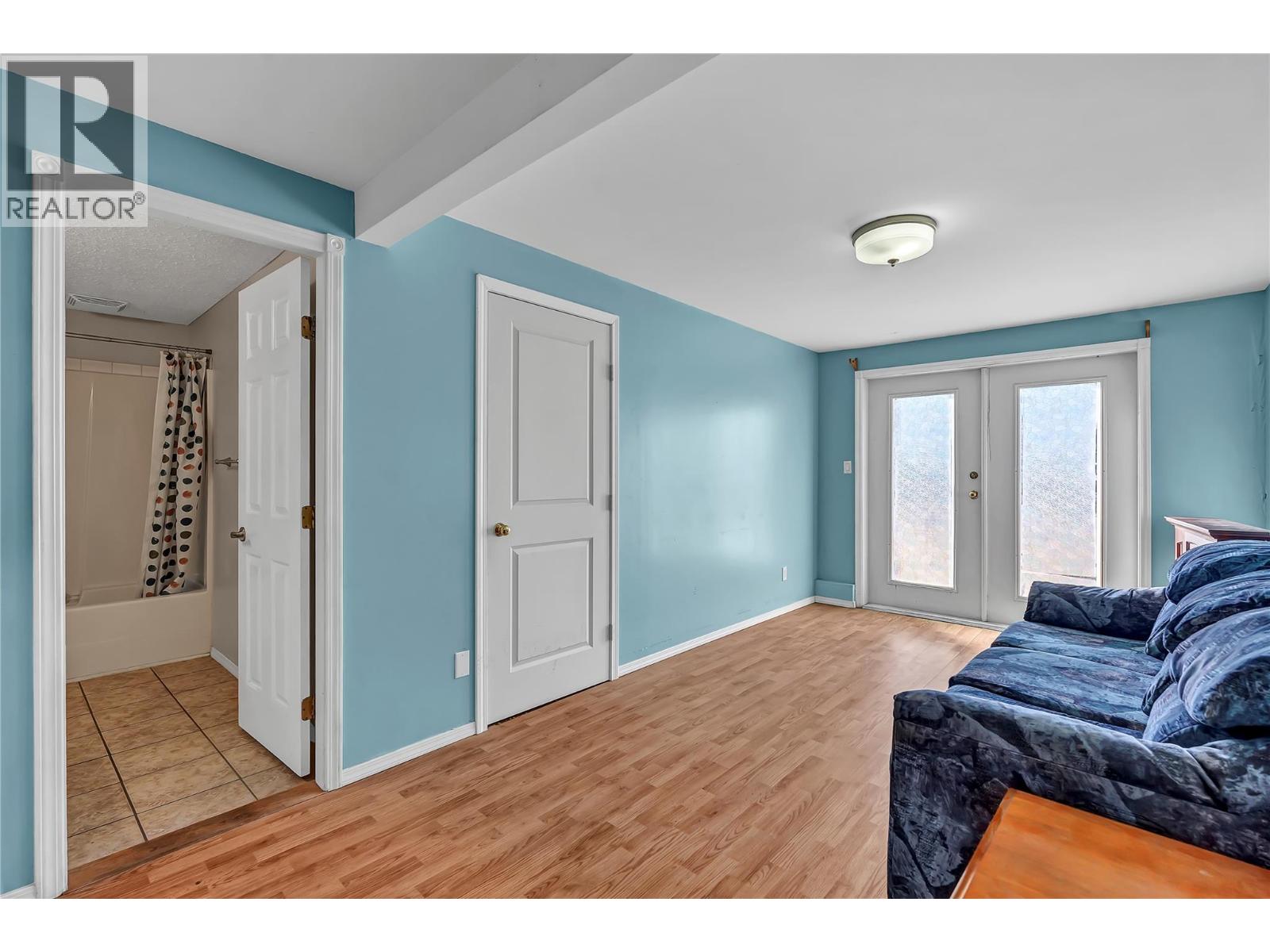 331 Sudbury Avenue Property Photo 21