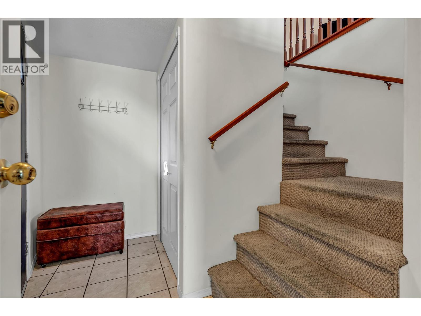 331 Sudbury Avenue Property Photo 38