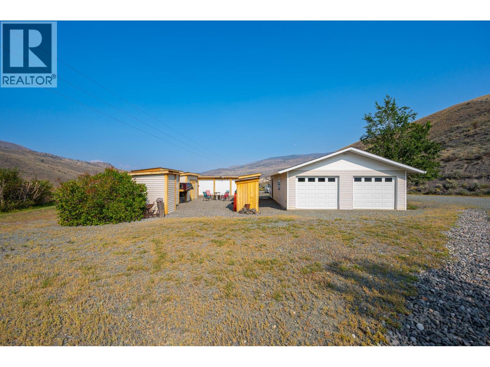 988 Collins Road Property Photo 37