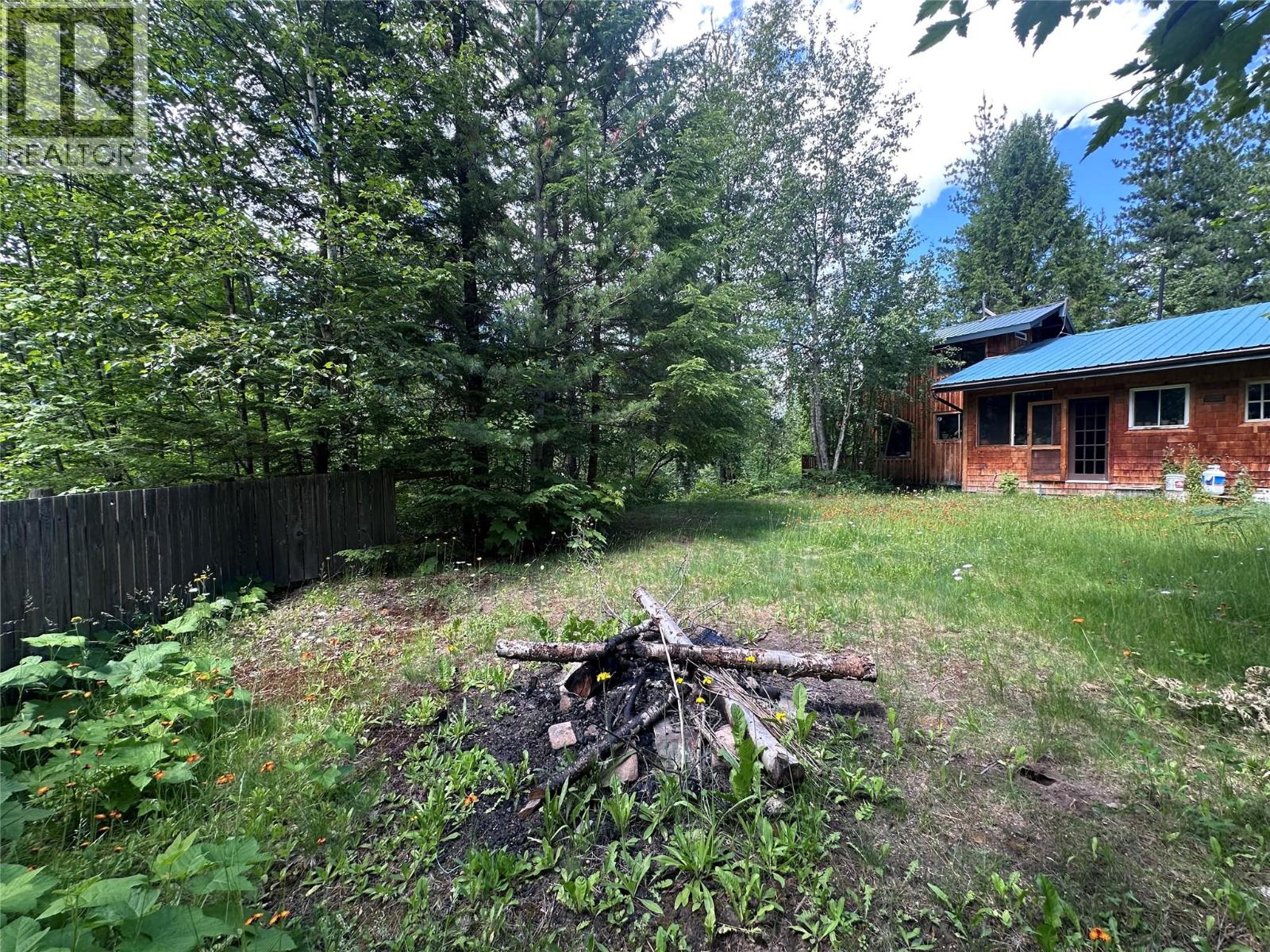 7152 Graham Road Property Photo 6