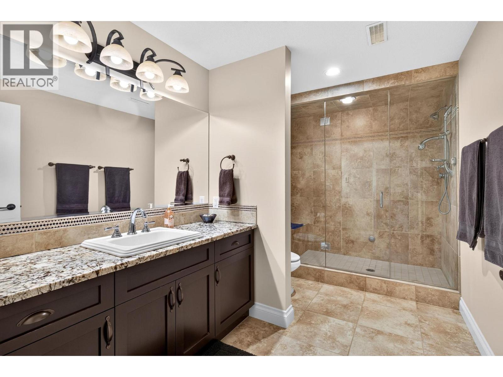 5386 Tanager Court Property Photo 46