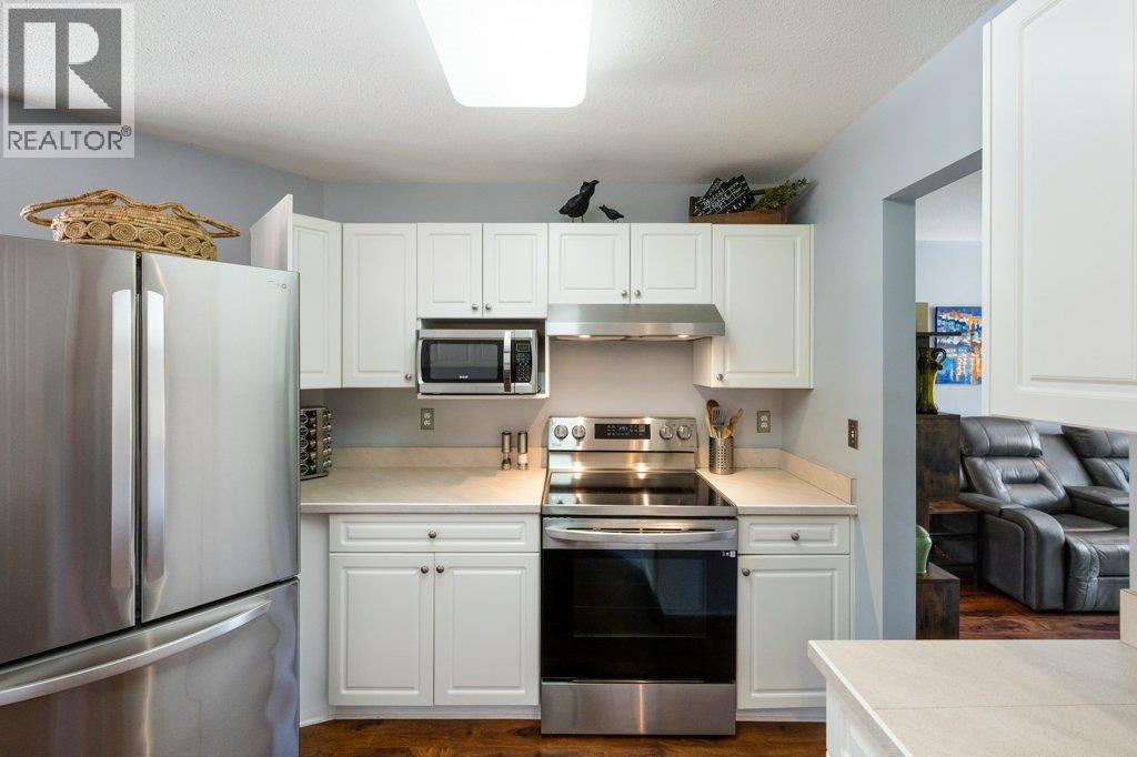 6514 Meadows Drive Unit# 8 Property Photo 11