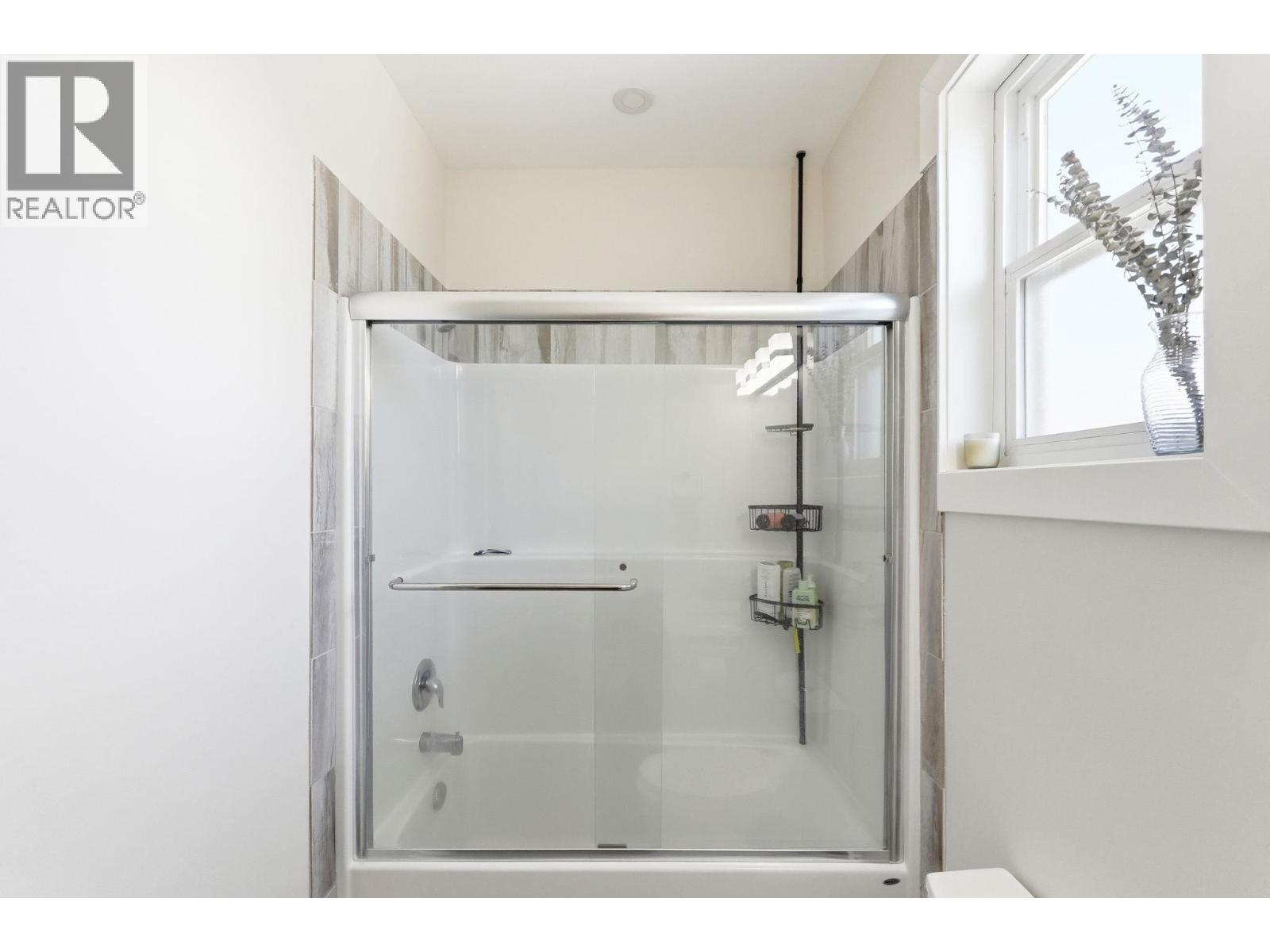 1030 Timmins Street Property Photo 19