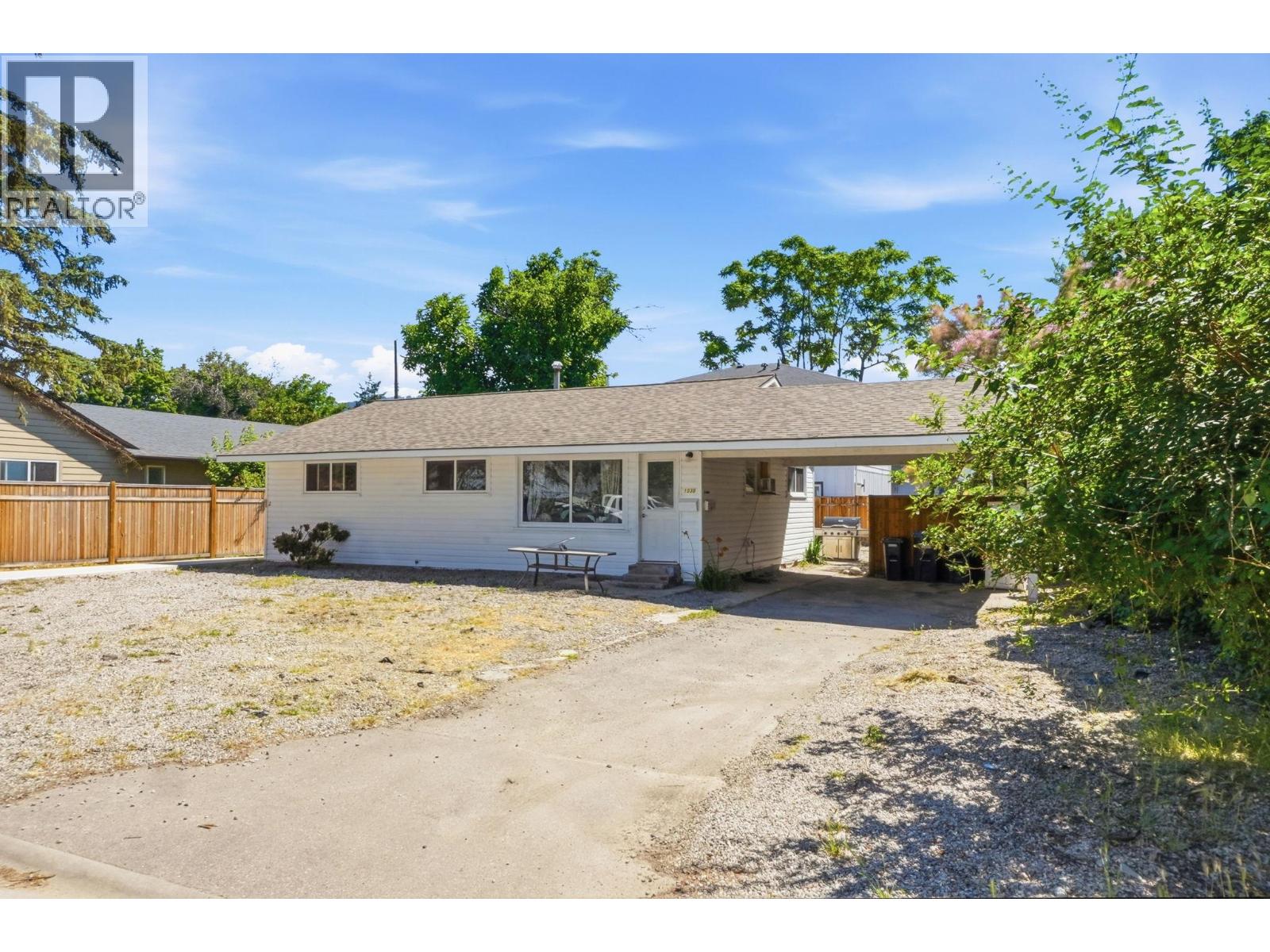 1030 Timmins Street Property Photo 21