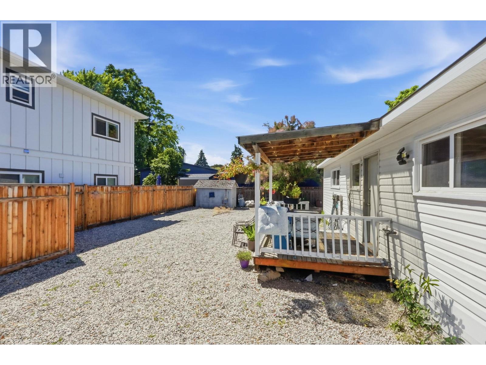 1030 Timmins Street Property Photo 34