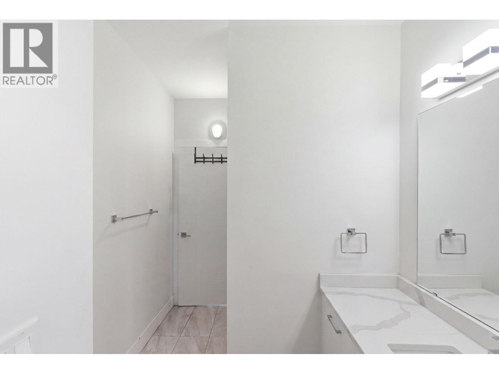 1030 Timmins Street Property Photo 42