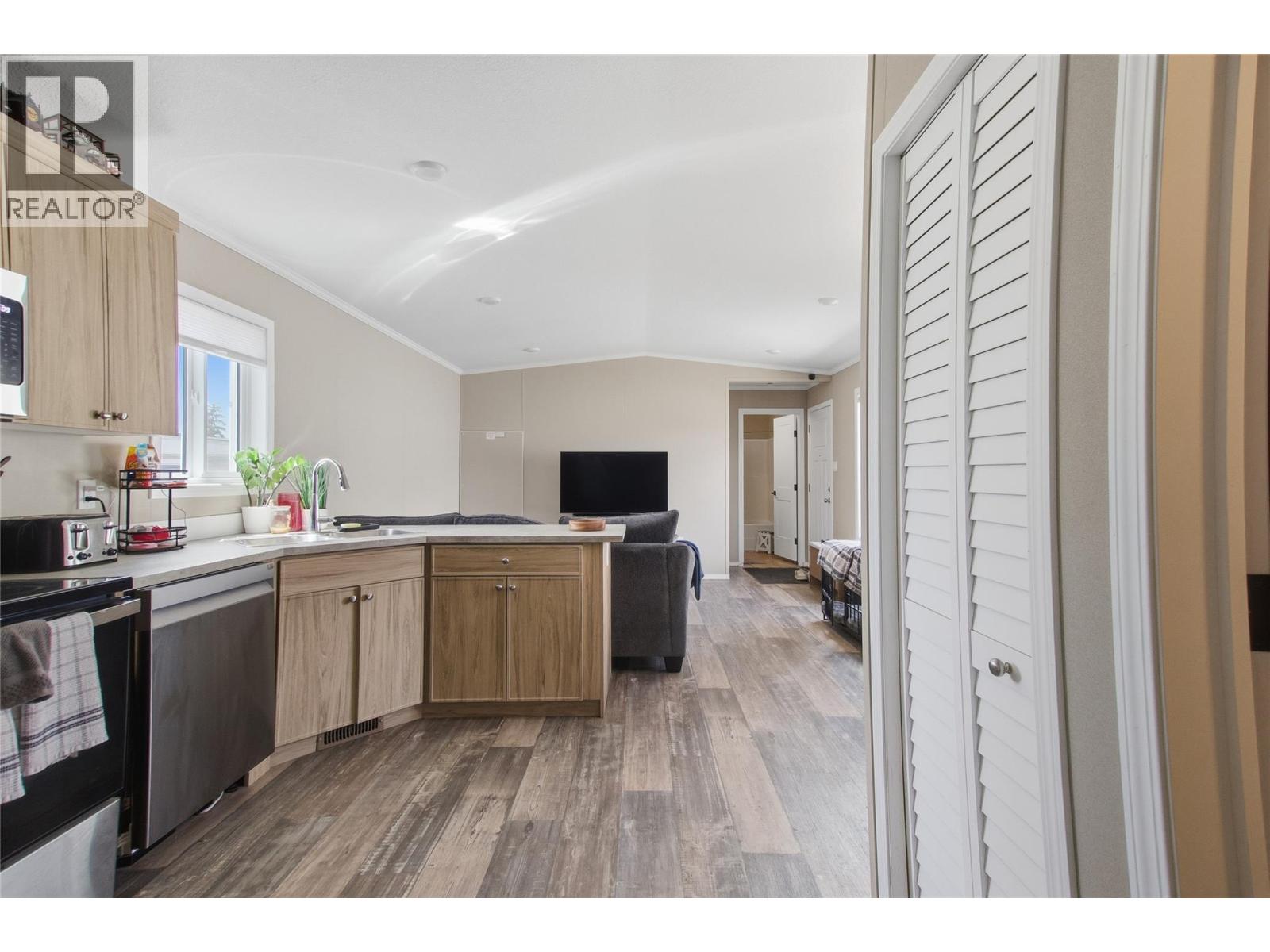 771 Athabasca Street E Unit# 50 Property Photo 16