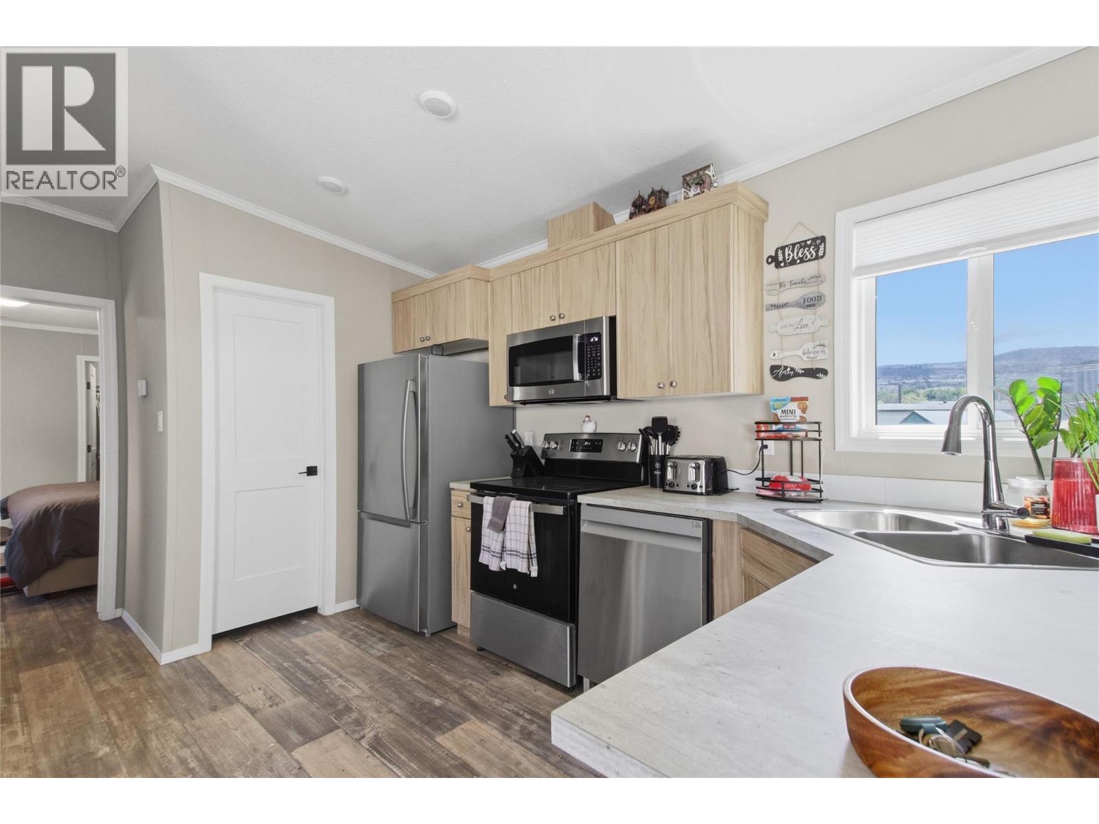 771 Athabasca Street E Unit# 50 Property Photo 18