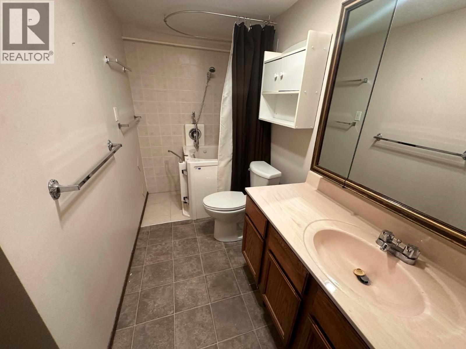 620 Second Street Unit# 105 Property Photo 12