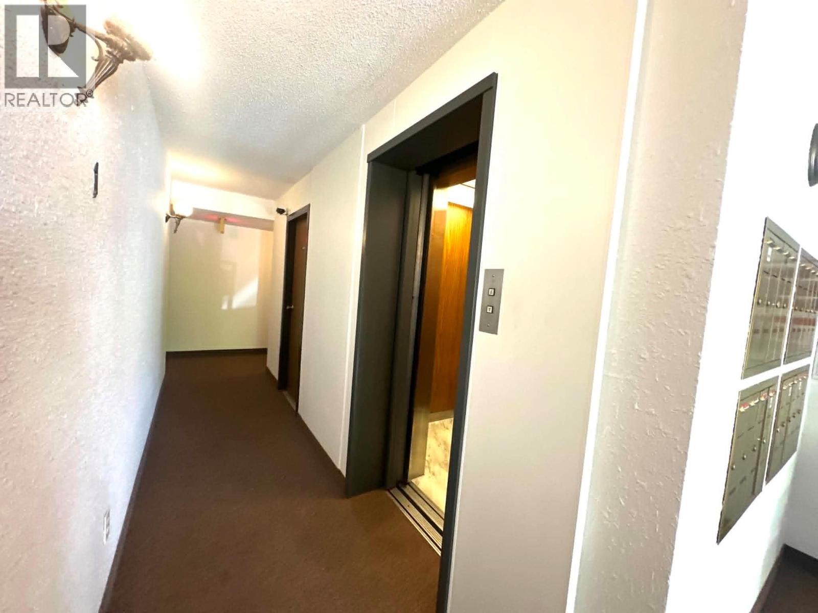 620 Second Street Unit# 105 Property Photo 29